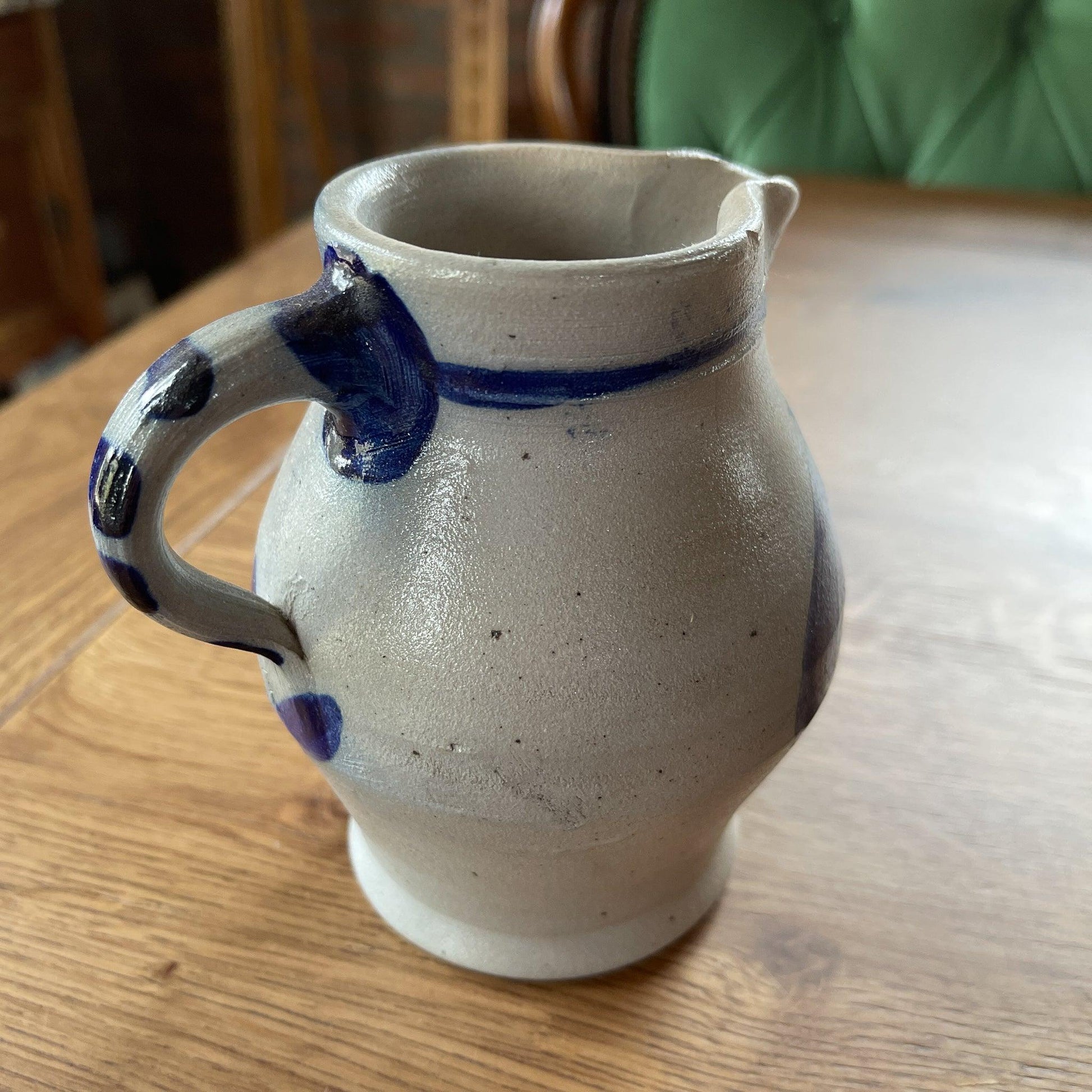 Keuls aardewerk kannetje - Bamestra Curiosa