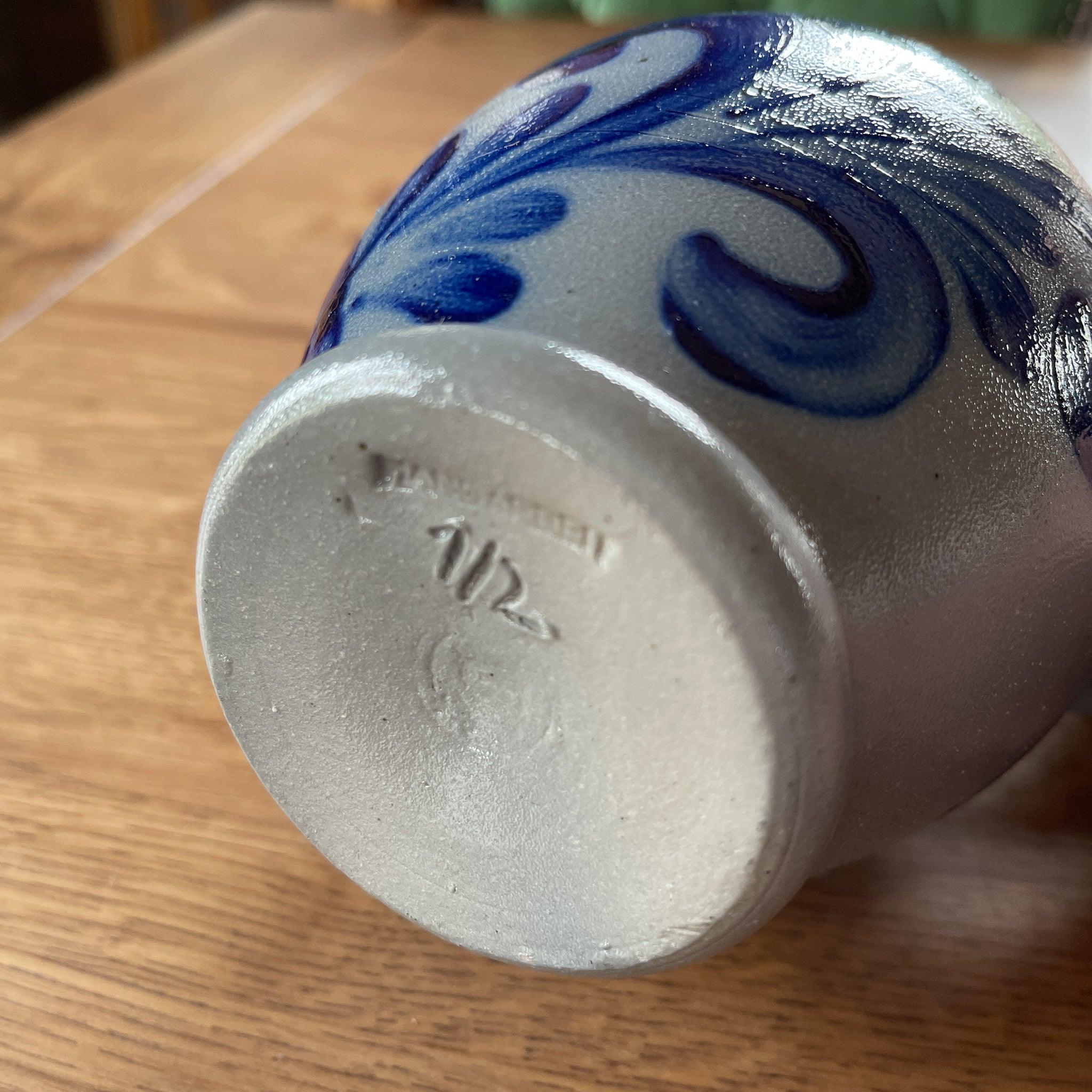 Keuls aardewerk kannetje Tax 20 jahre STG - The Collectionist