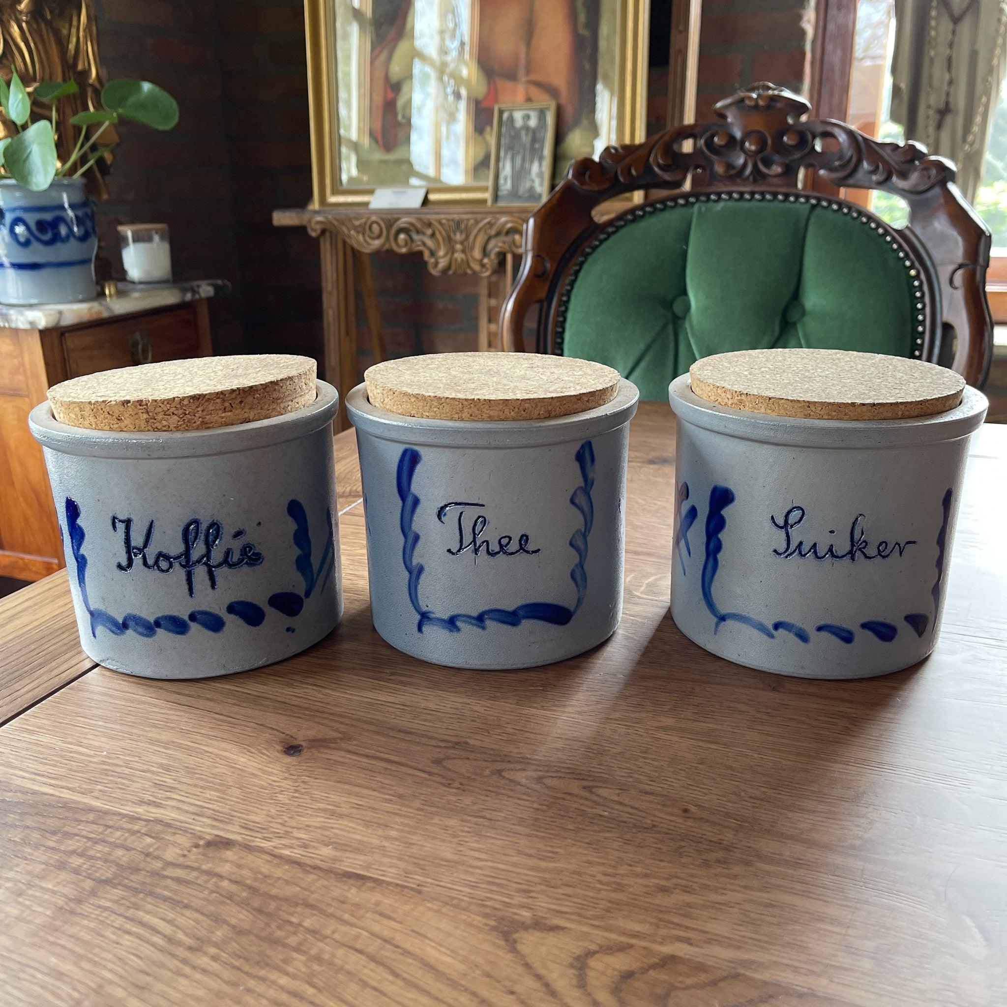 Keuls aardewerk koffie thee en suiker potten - The Collectionist