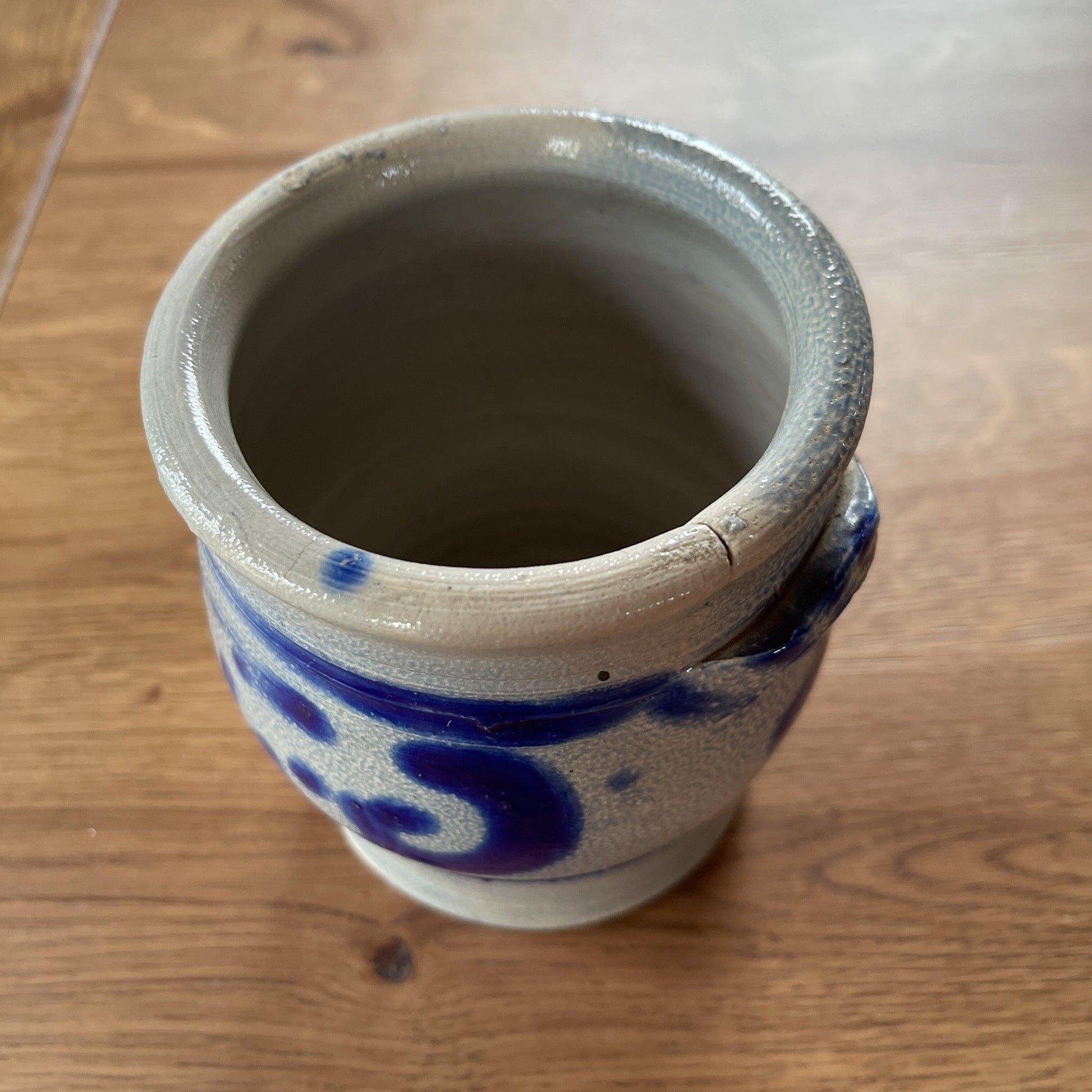 Keuls aardewerk pot - Bamestra Curiosa