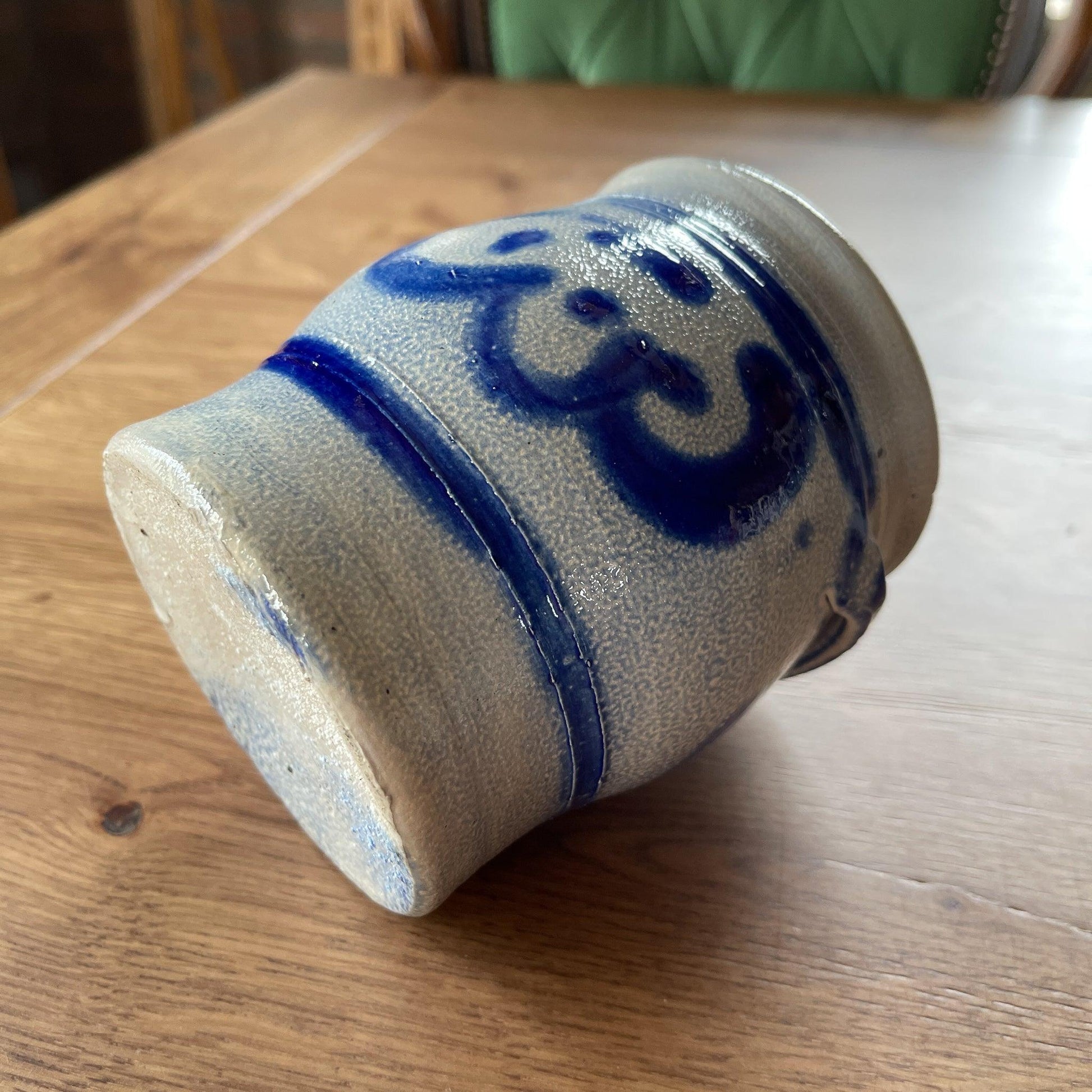 Keuls aardewerk pot - Bamestra Curiosa