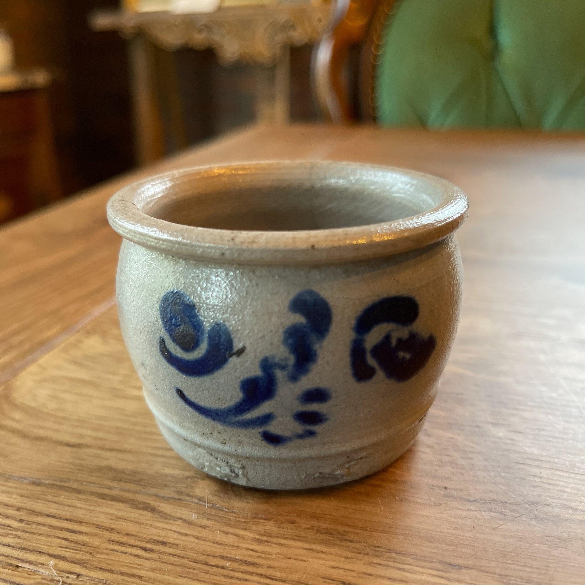 Keuls aardewerk potje - Bamestra Curiosa