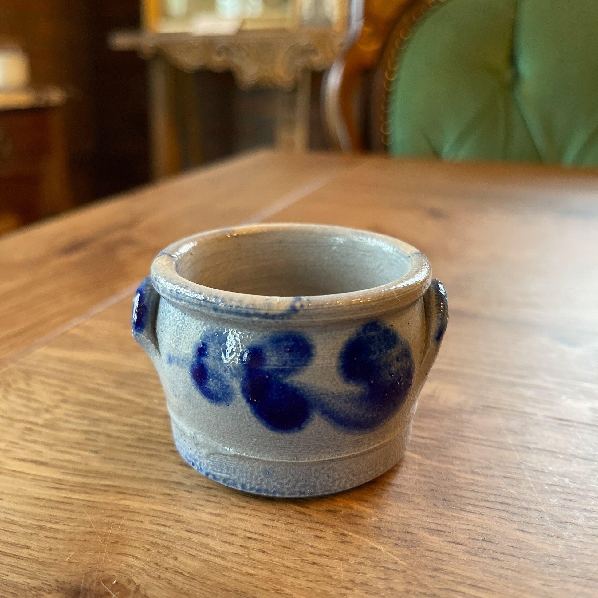 Keuls aardewerk potje - Bamestra Curiosa