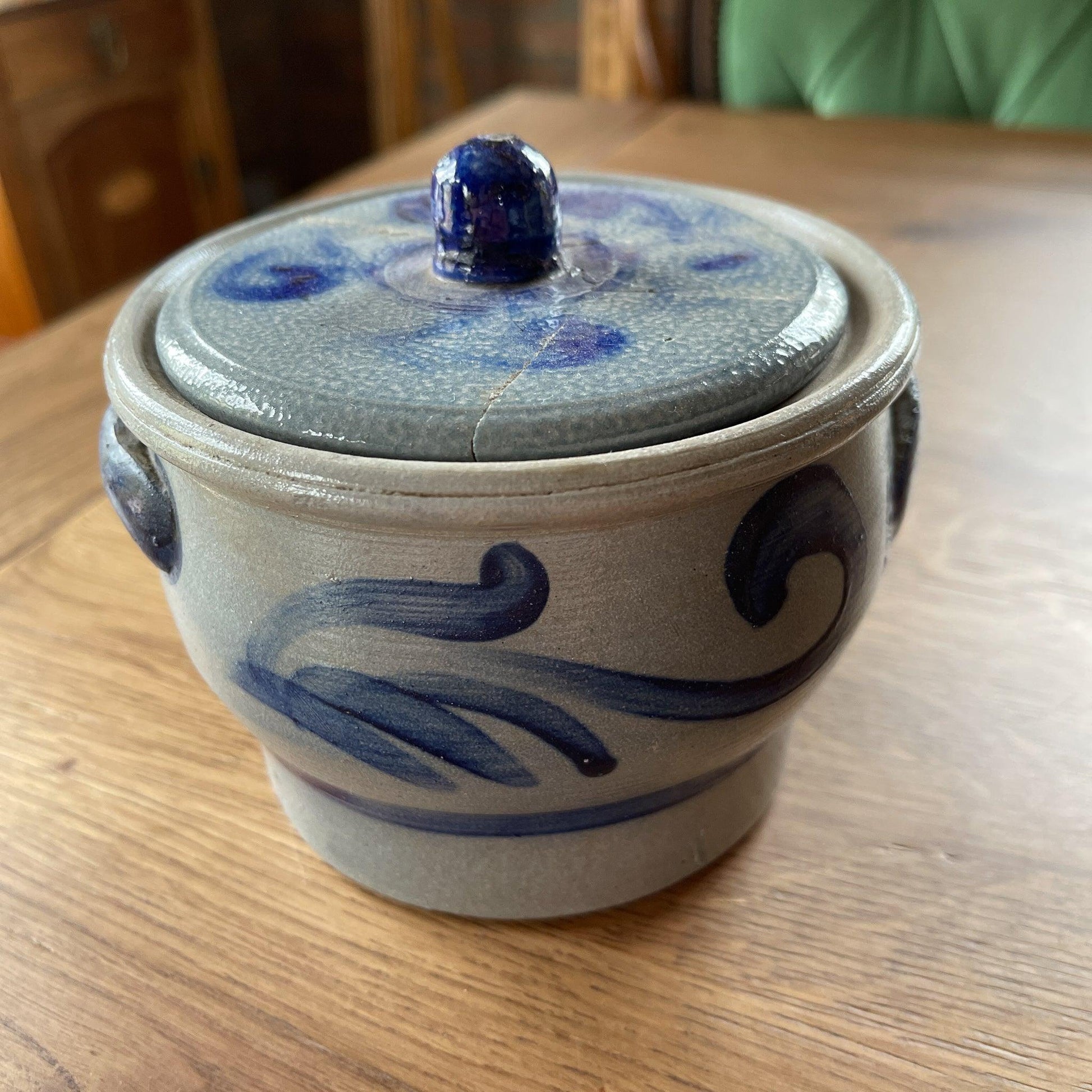 Keuls aardewerk potje met deksel - Bamestra Curiosa
