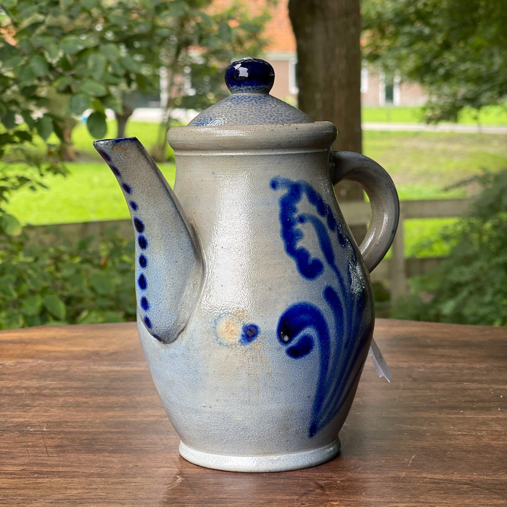 Keuls aardewerk theepot / koffiepot - Bamestra Curiosa