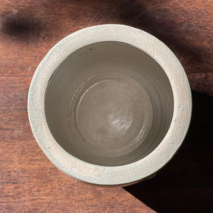 Keulse aardewerk ansjovis pot - Bamestra Curiosa