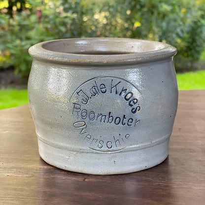 Keulse aardewerk roomboter pot J. de Kroes Overschie - Bamestra Curiosa