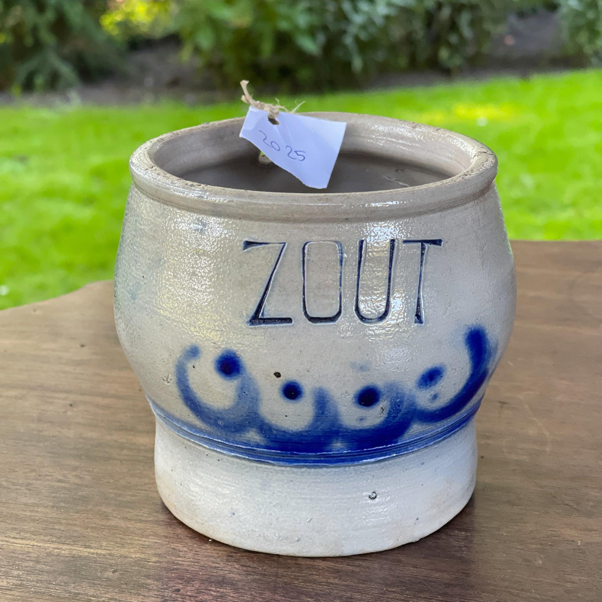 Keulse aardewerk zout pot - The Collectionist
