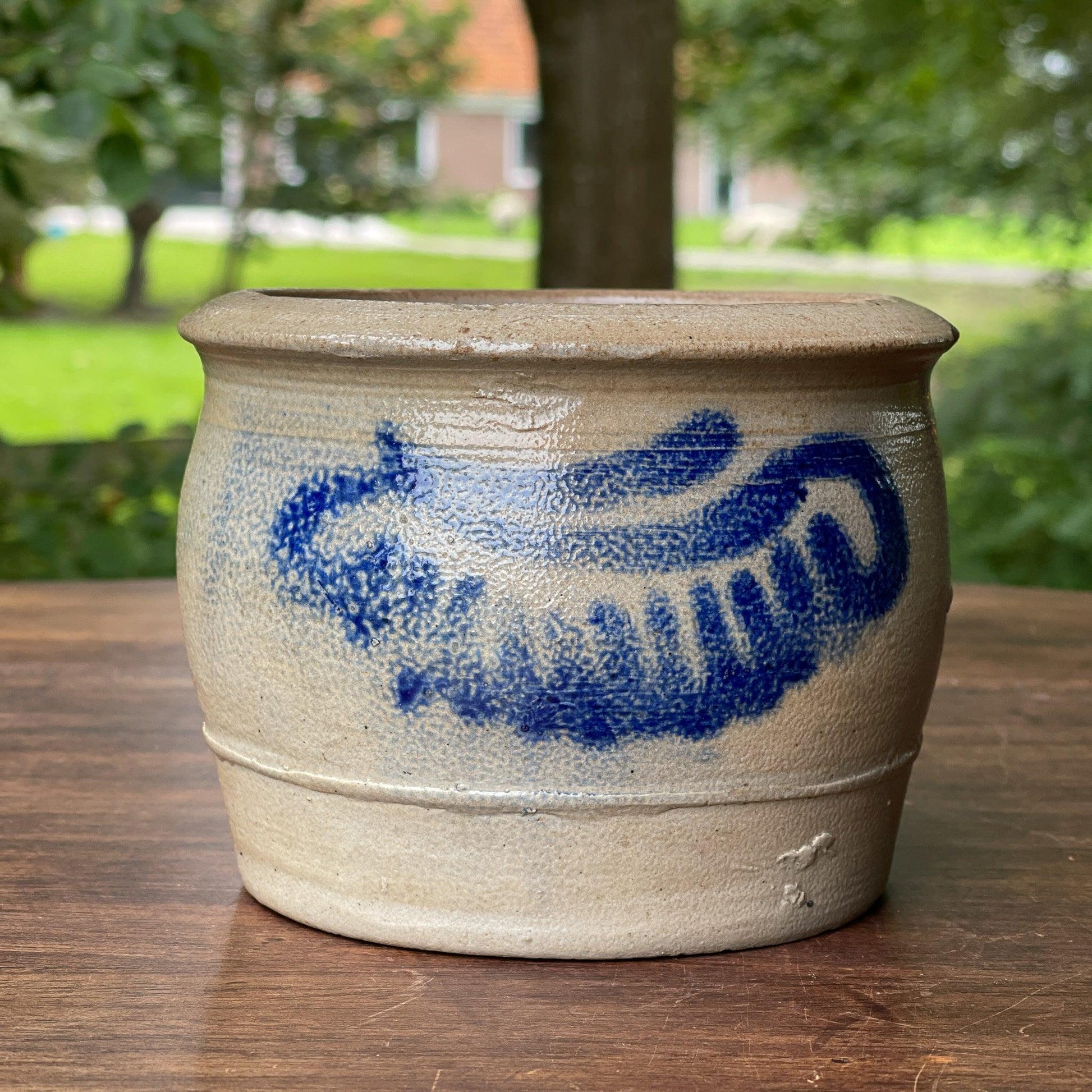 Keulse margarine pot / bloempot - Bamestra Curiosa