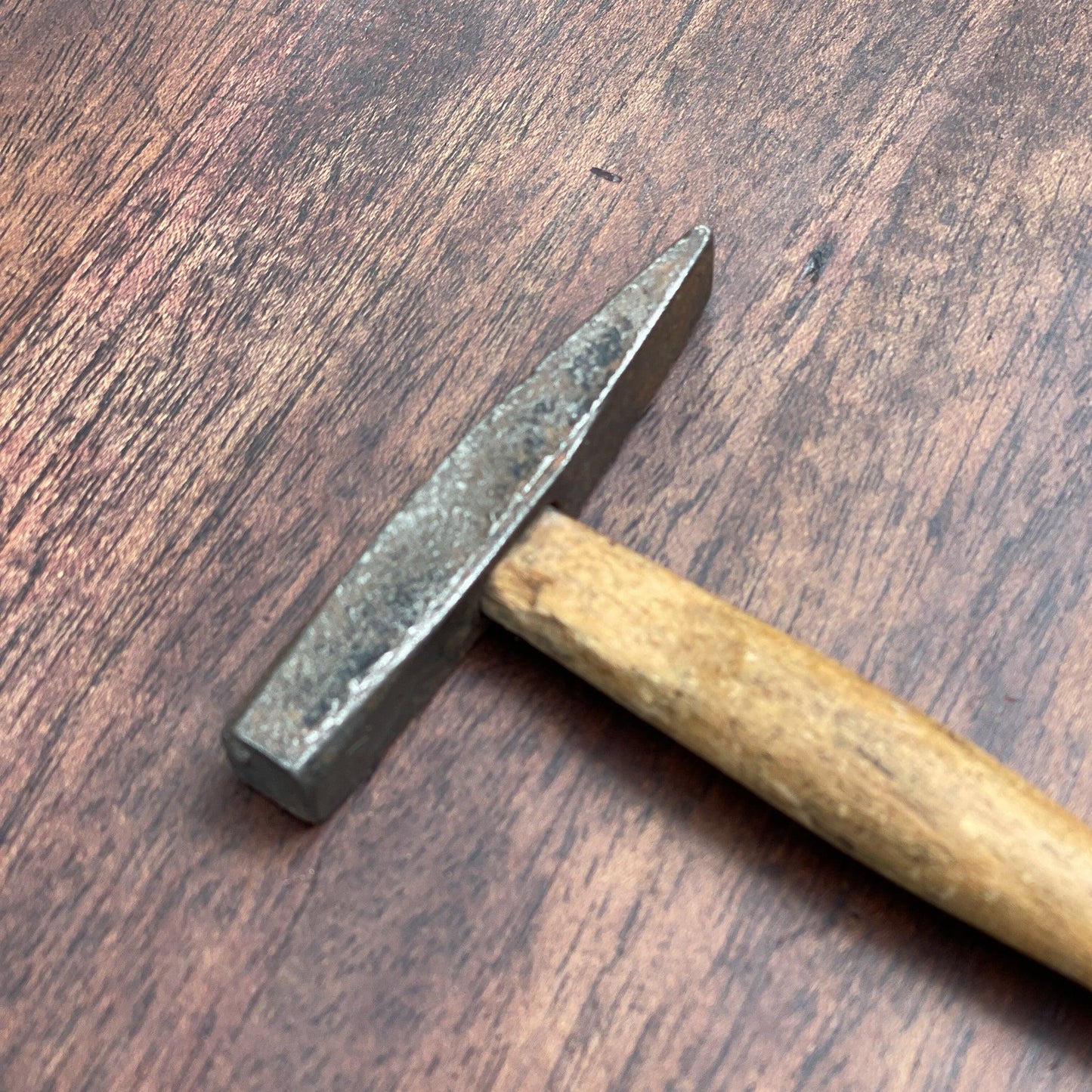 Klein hamertje - Bamestra Curiosa