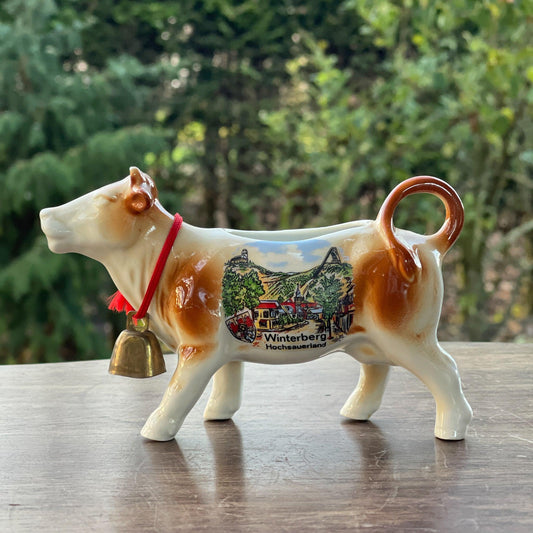 Koe melkkan met bel Winterberg Hochsauerland - The Collectionist