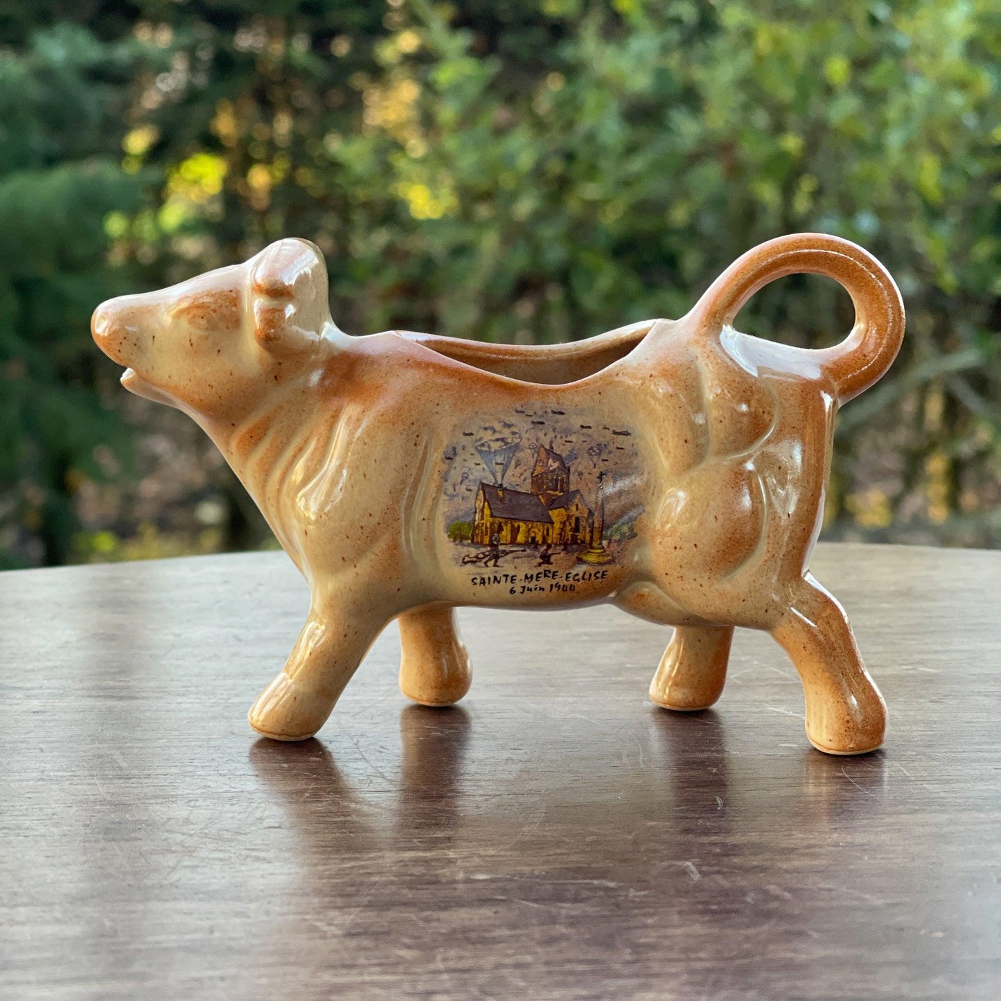 Koe melkkan Sainte - Mère - Eglise - The Collectionist