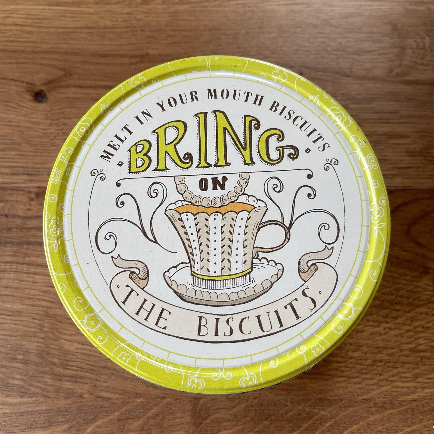 Koekblik bring the biscuits - Bamestra Curiosa