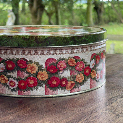 Koekblik met bloemen - Bamestra Curiosa