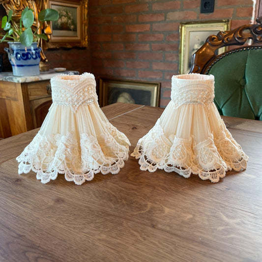 Lampenkapjes met kant - Bamestra Curiosa