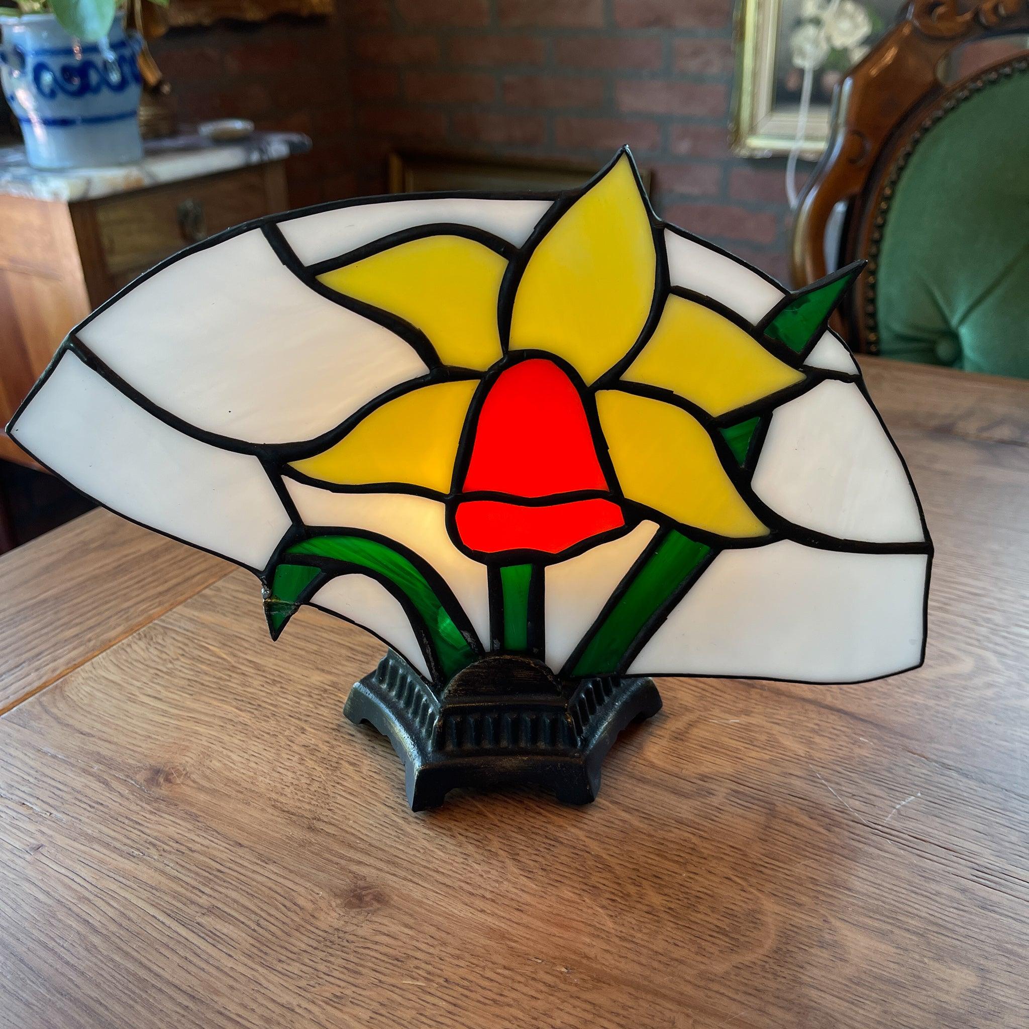 Lampje van Tiffany glas met Narcis - The Collectionist
