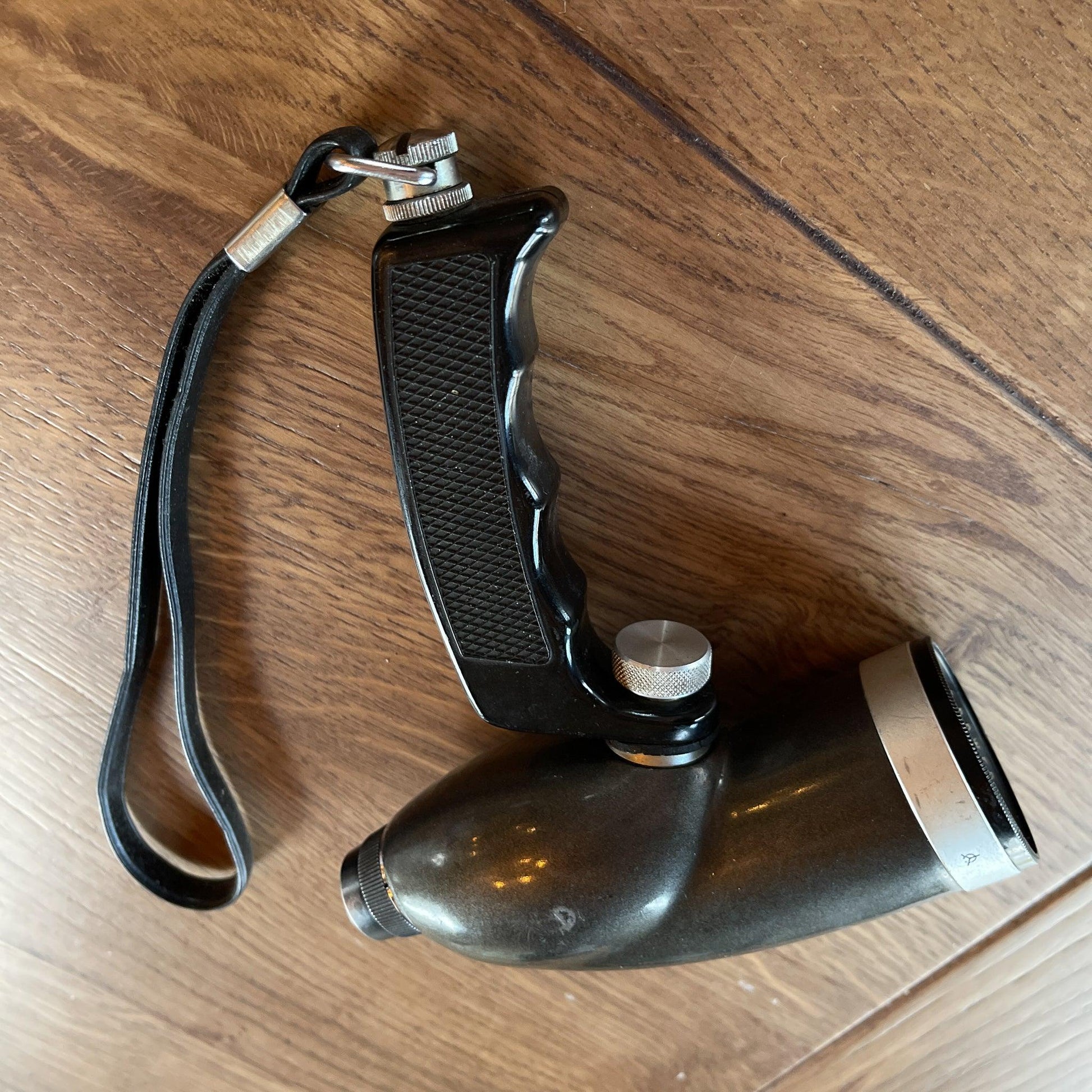 Lancia prismatic telescoop - Bamestra Curiosa