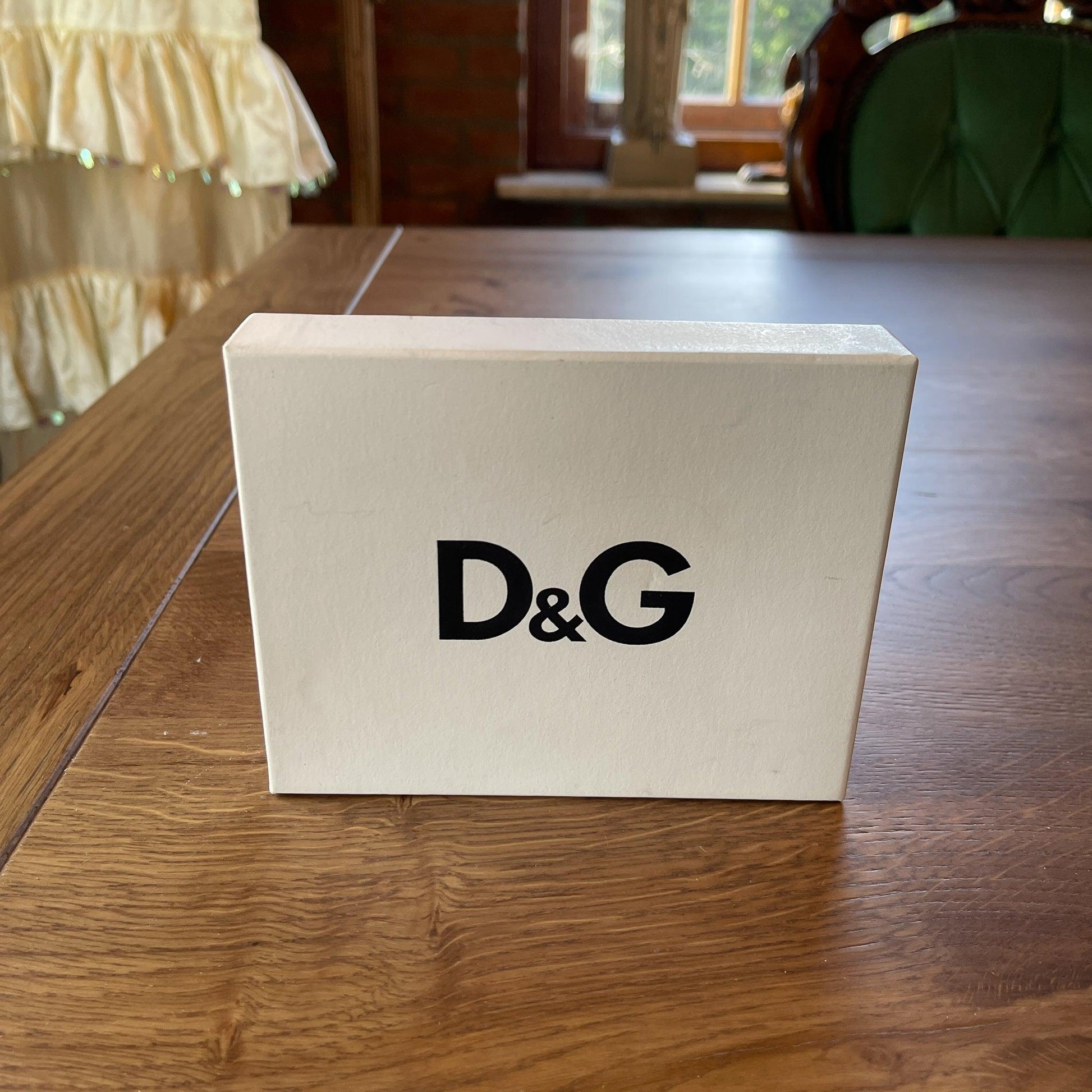 Lederen portemonnee van D&G - Bamestra Curiosa