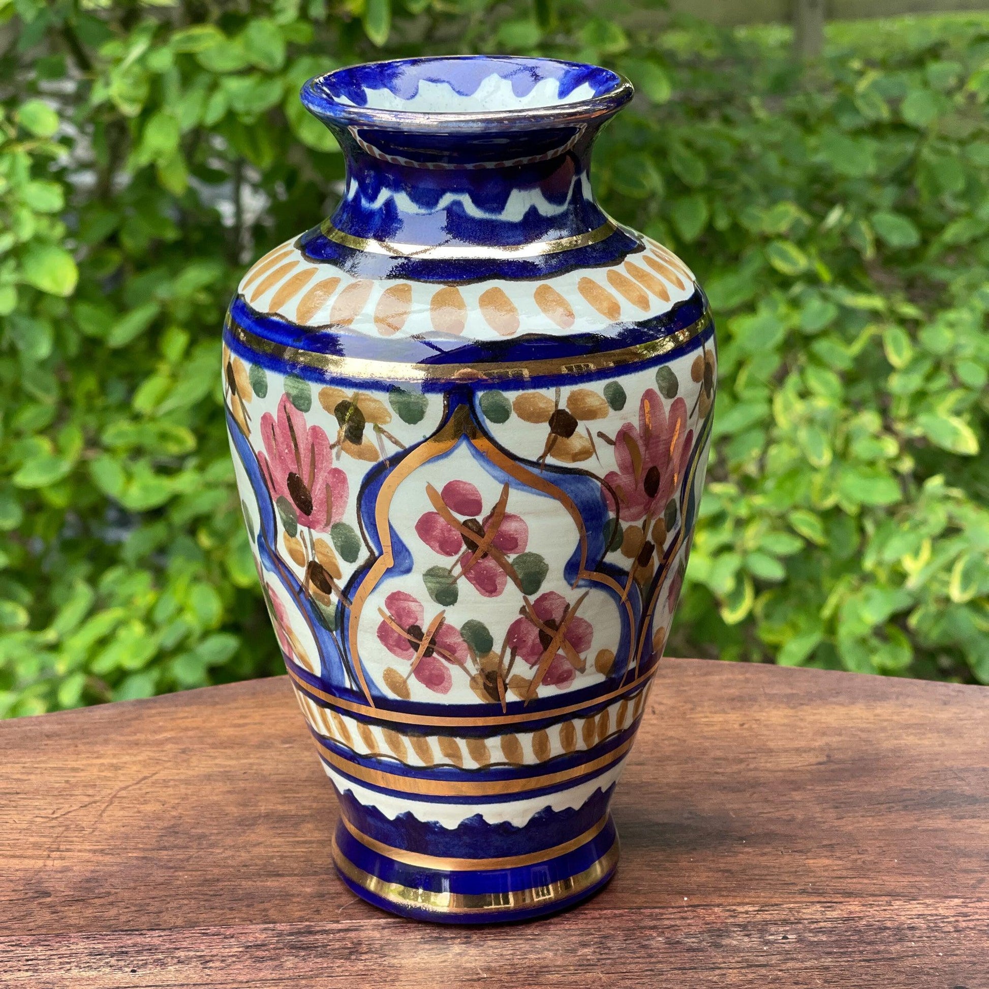 Majolica vaas - Bamestra Curiosa