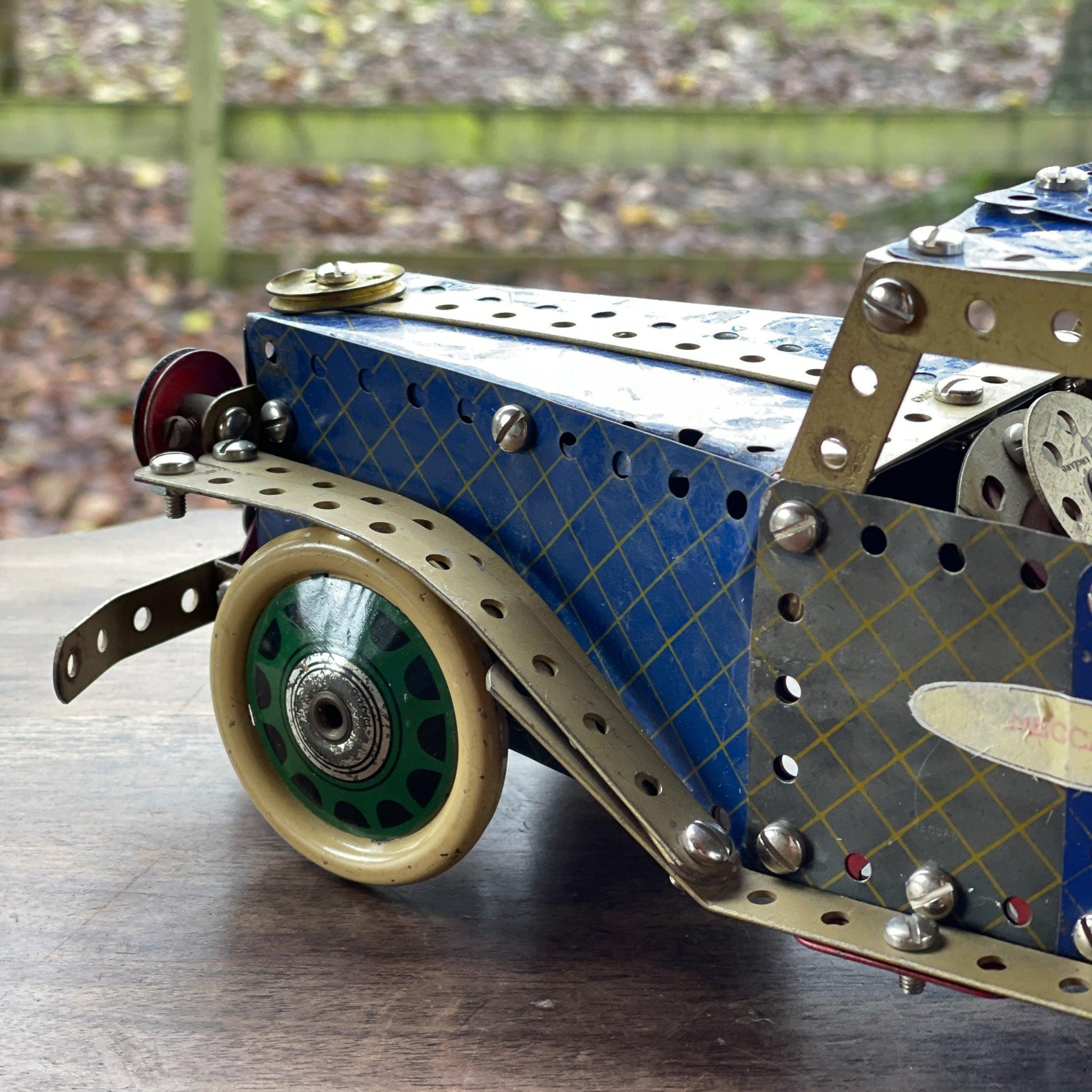 Meccano auto - Bamestra Curiosa