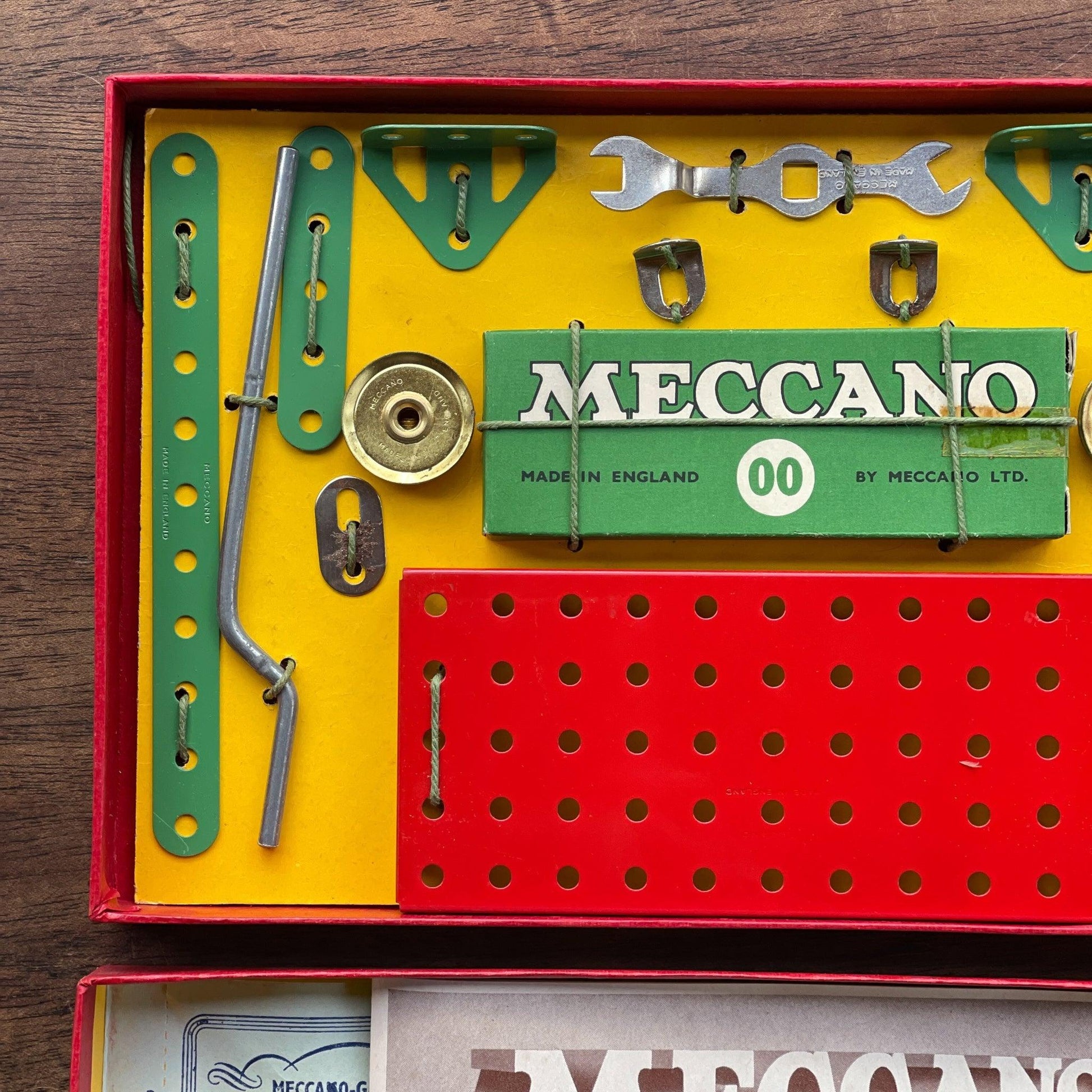 Meccano uitrusting nummer 00 - Bamestra Curiosa