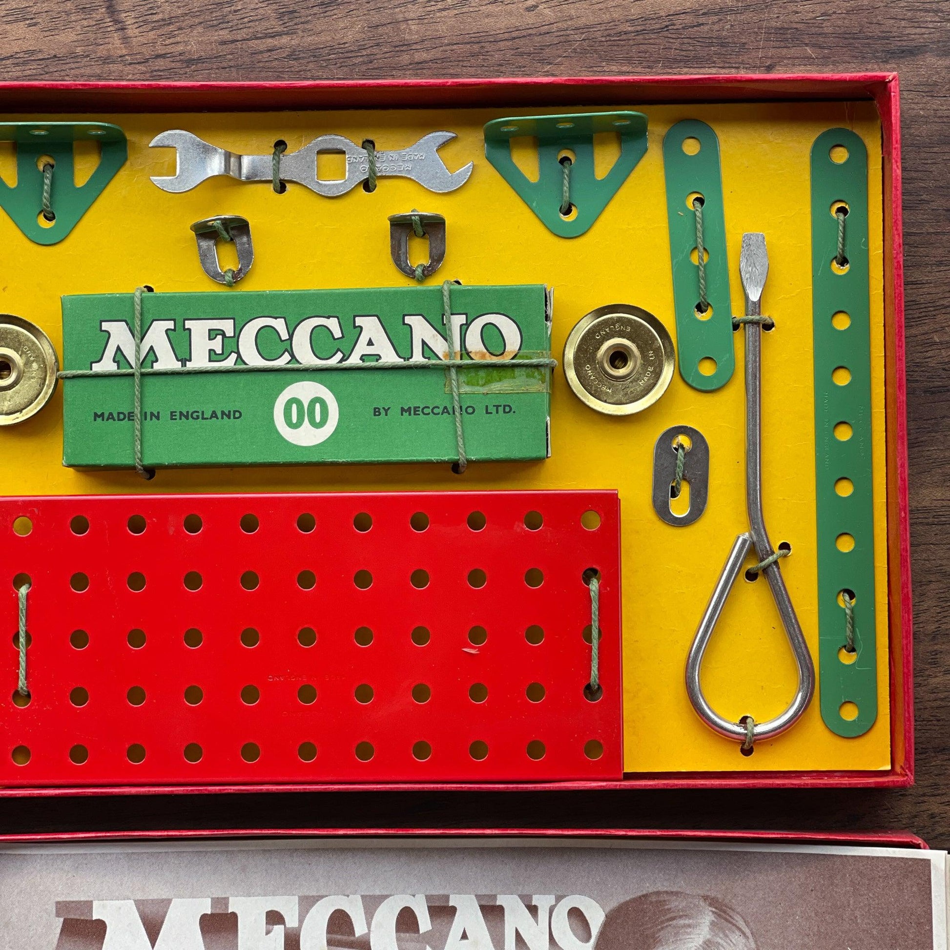 Meccano uitrusting nummer 00 - Bamestra Curiosa