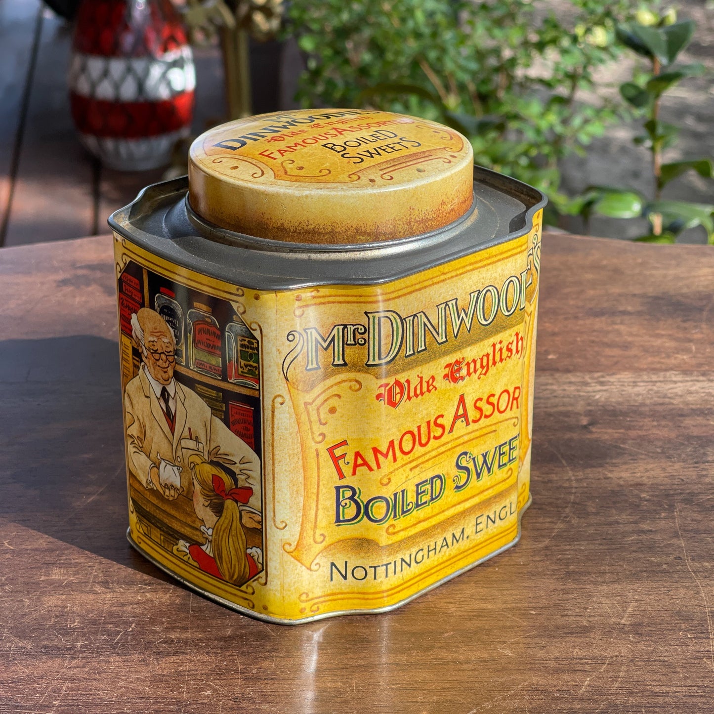 Mr. Dinwoodie's Old English Boiled Sweets Blik - The Collectionist