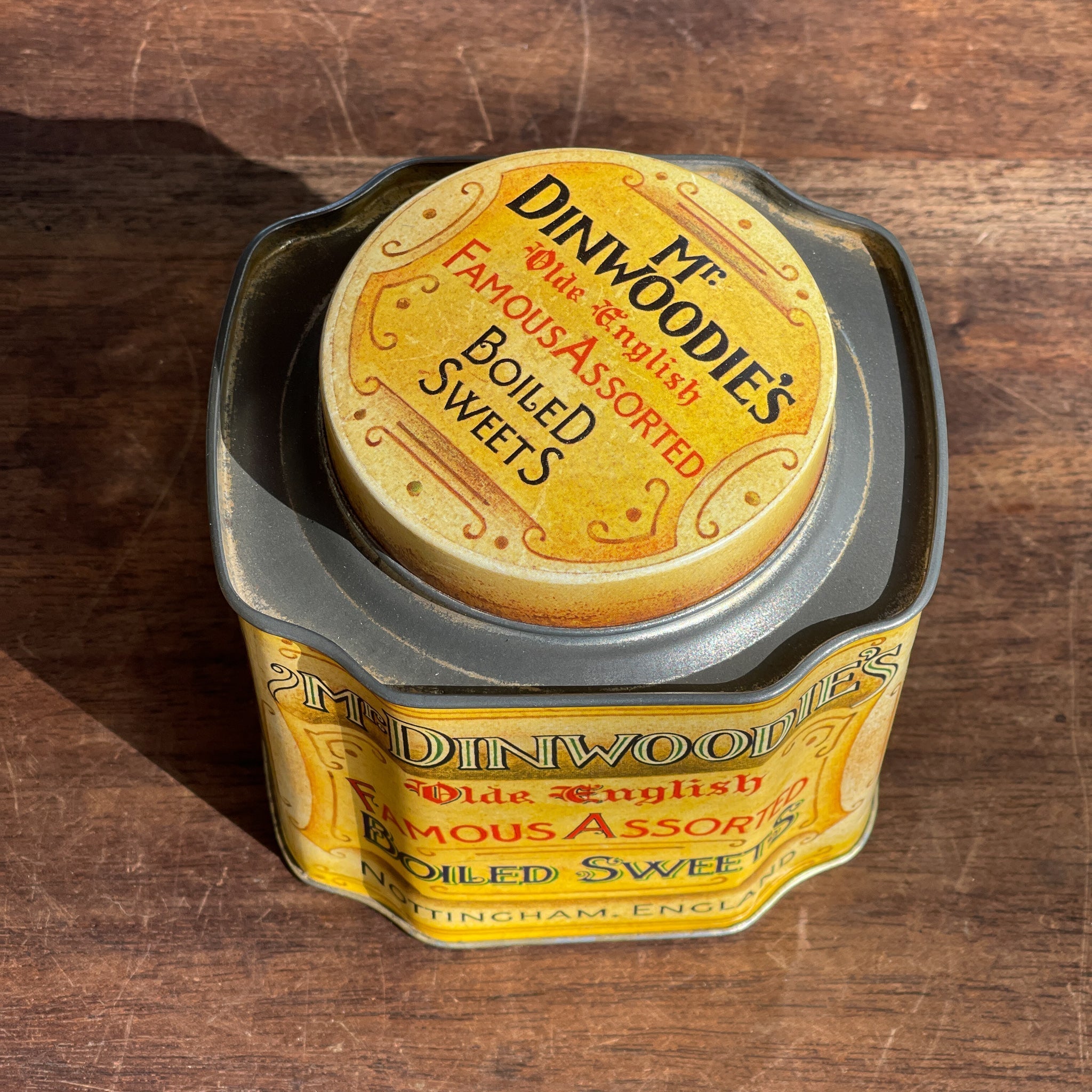 Mr. Dinwoodie’s Old English Boiled Sweets Snoepblik – Nottingham - The Collectionist