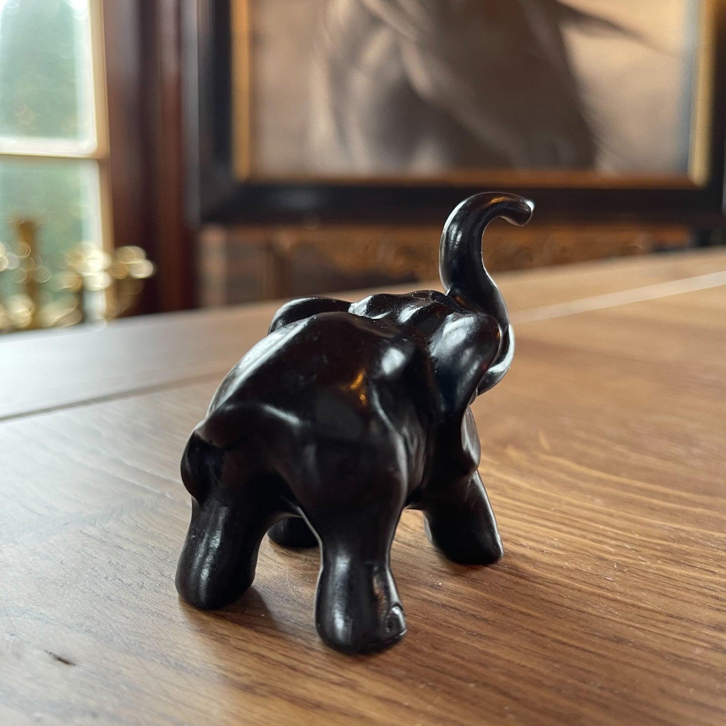 Olifantje van steen - Bamestra Curiosa