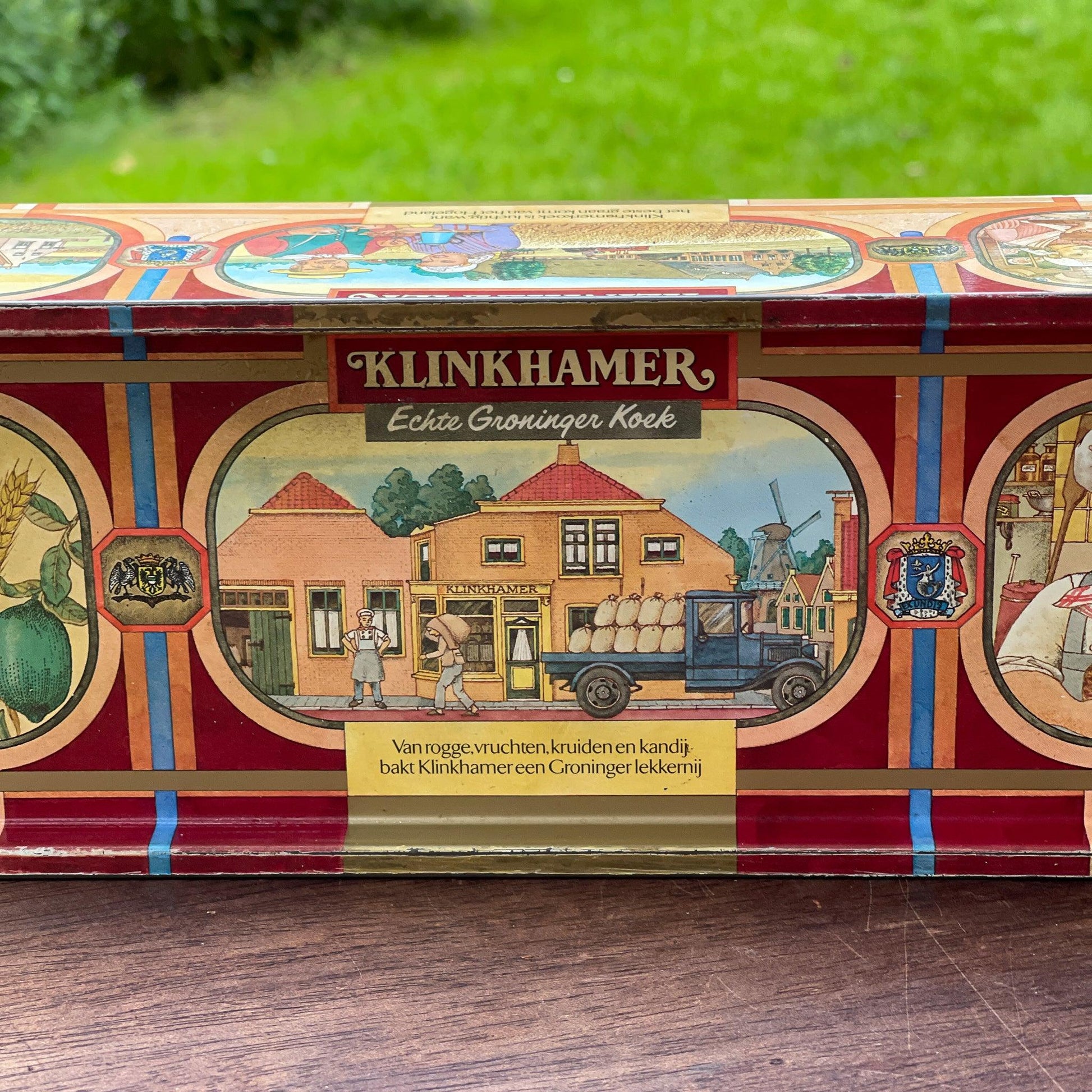 Ontbijtkoekblik van Klinkhamer - Bamestra Curiosa