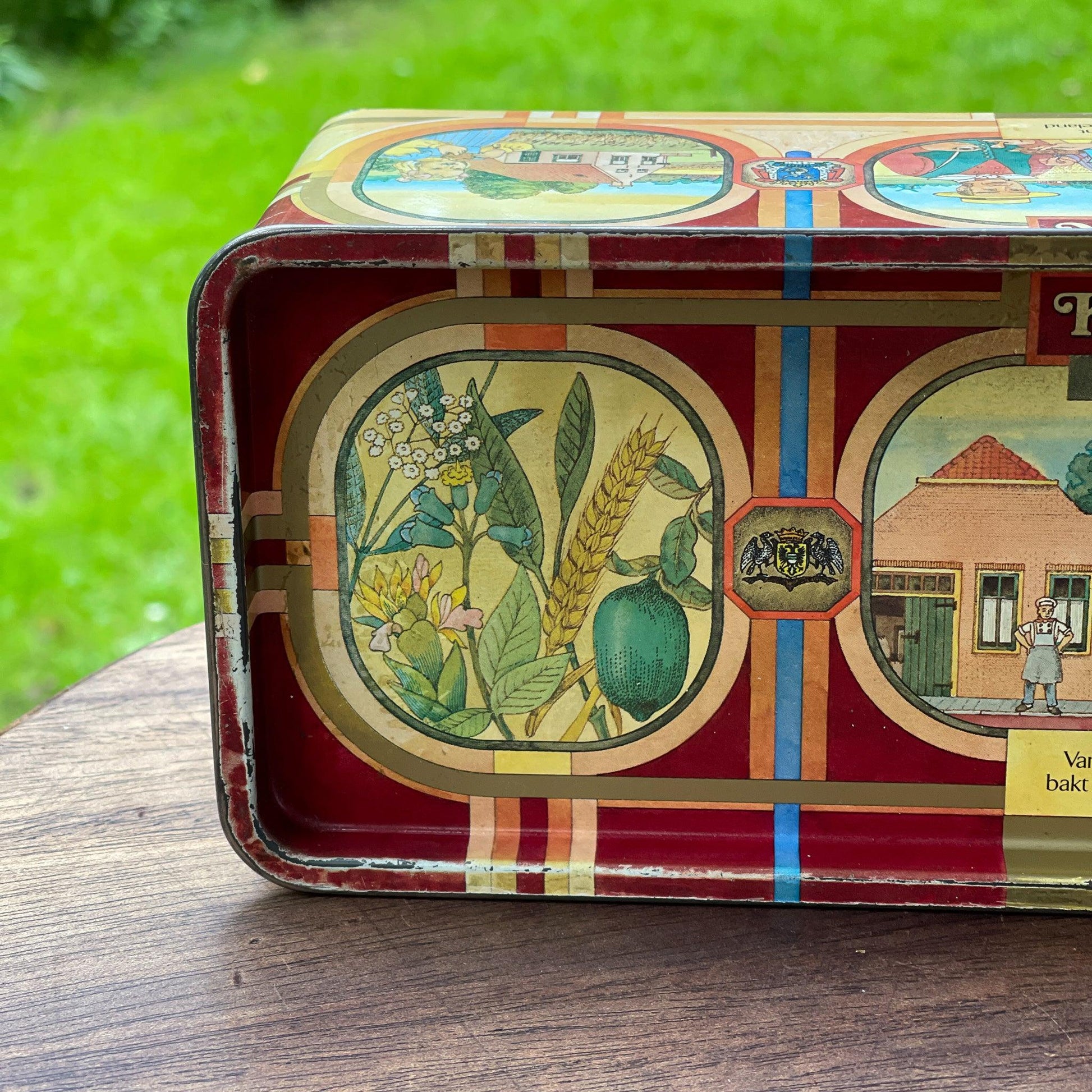 Ontbijtkoekblik van Klinkhamer - Bamestra Curiosa