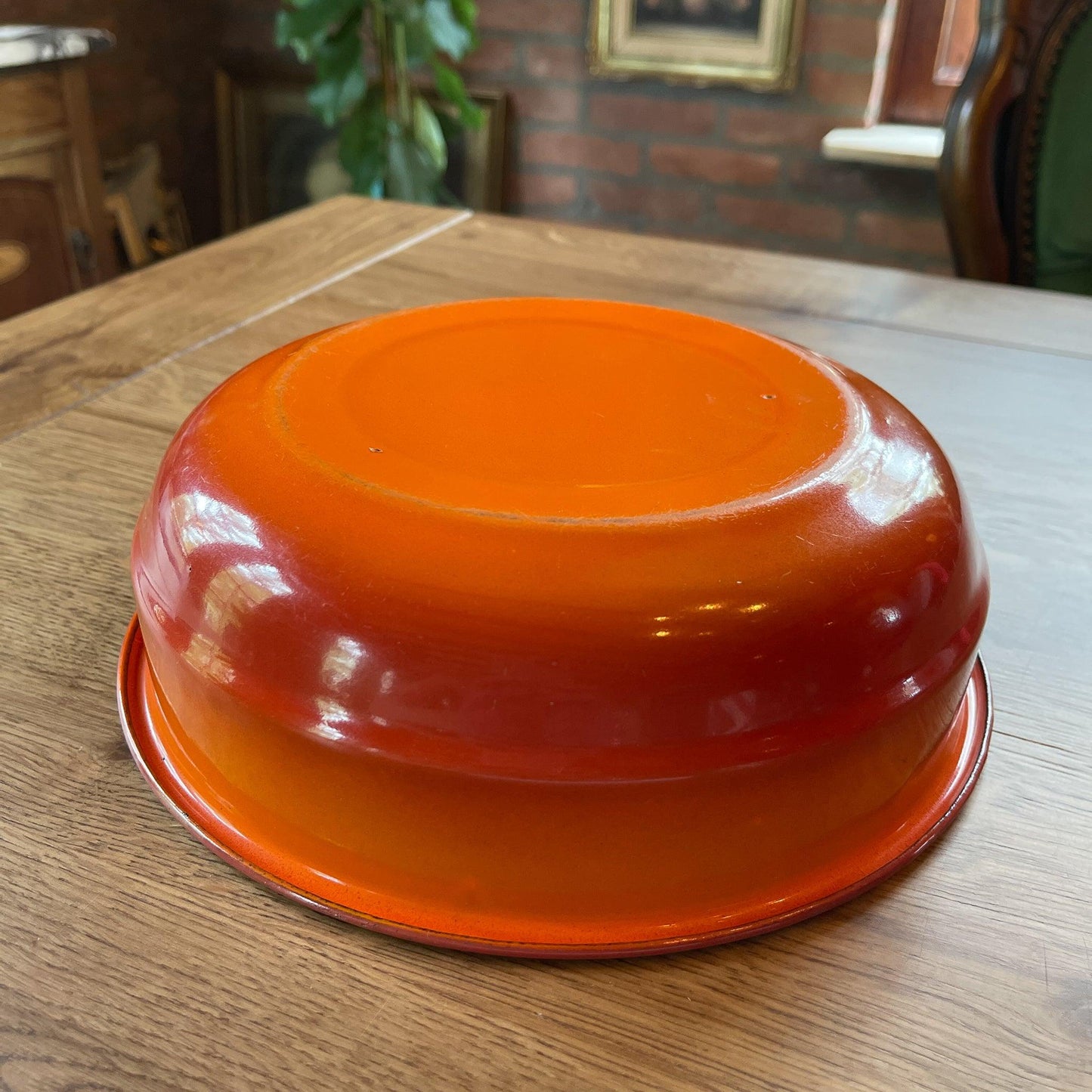 Oranje emaille schaal - Bamestra Curiosa