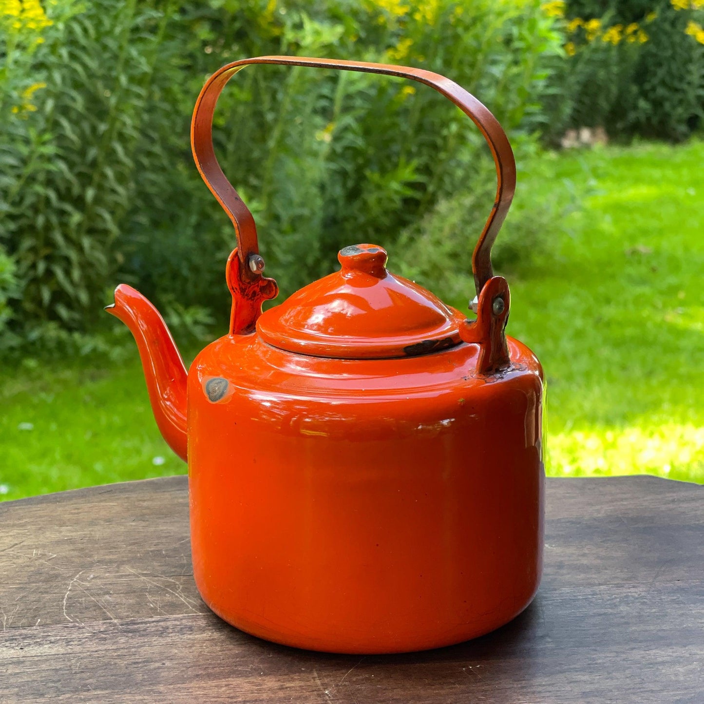 Oranje emaille theepot / koffiepot - Bamestra Curiosa