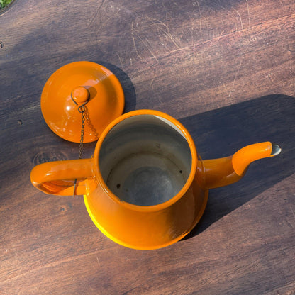 Oranje emaille theepot / koffiepot - Bamestra Curiosa