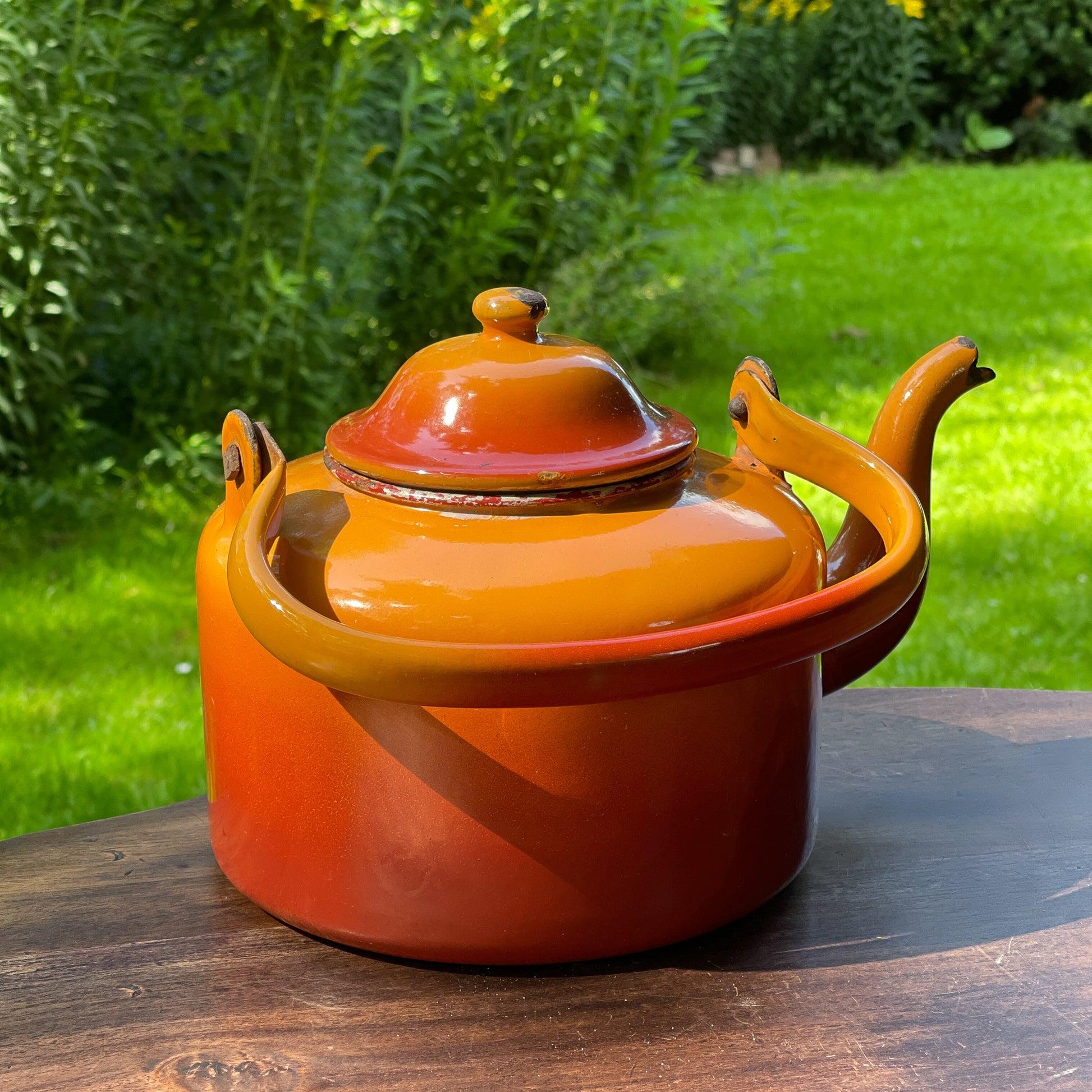 Oranje emaille theepot / koffiepot - Bamestra Curiosa