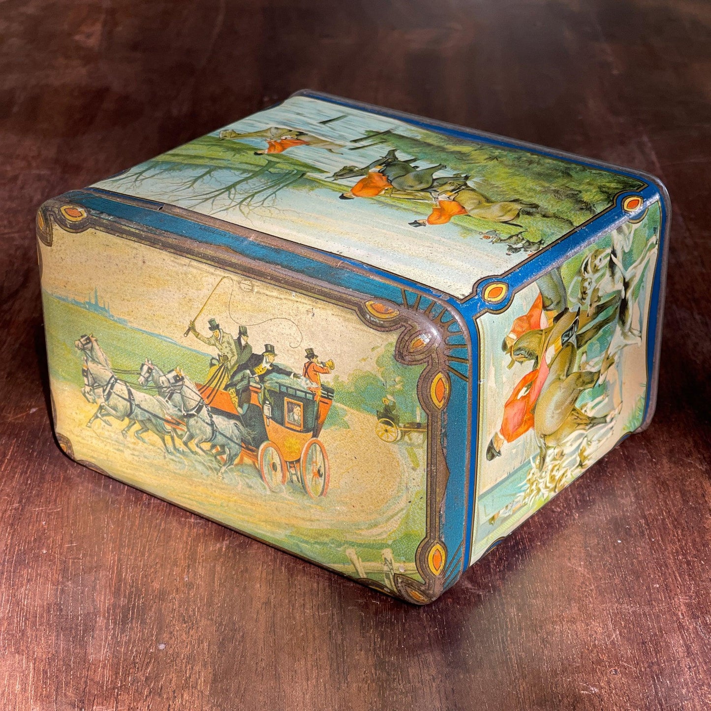 Oud thee blik van De Gruyter - Bamestra Curiosa