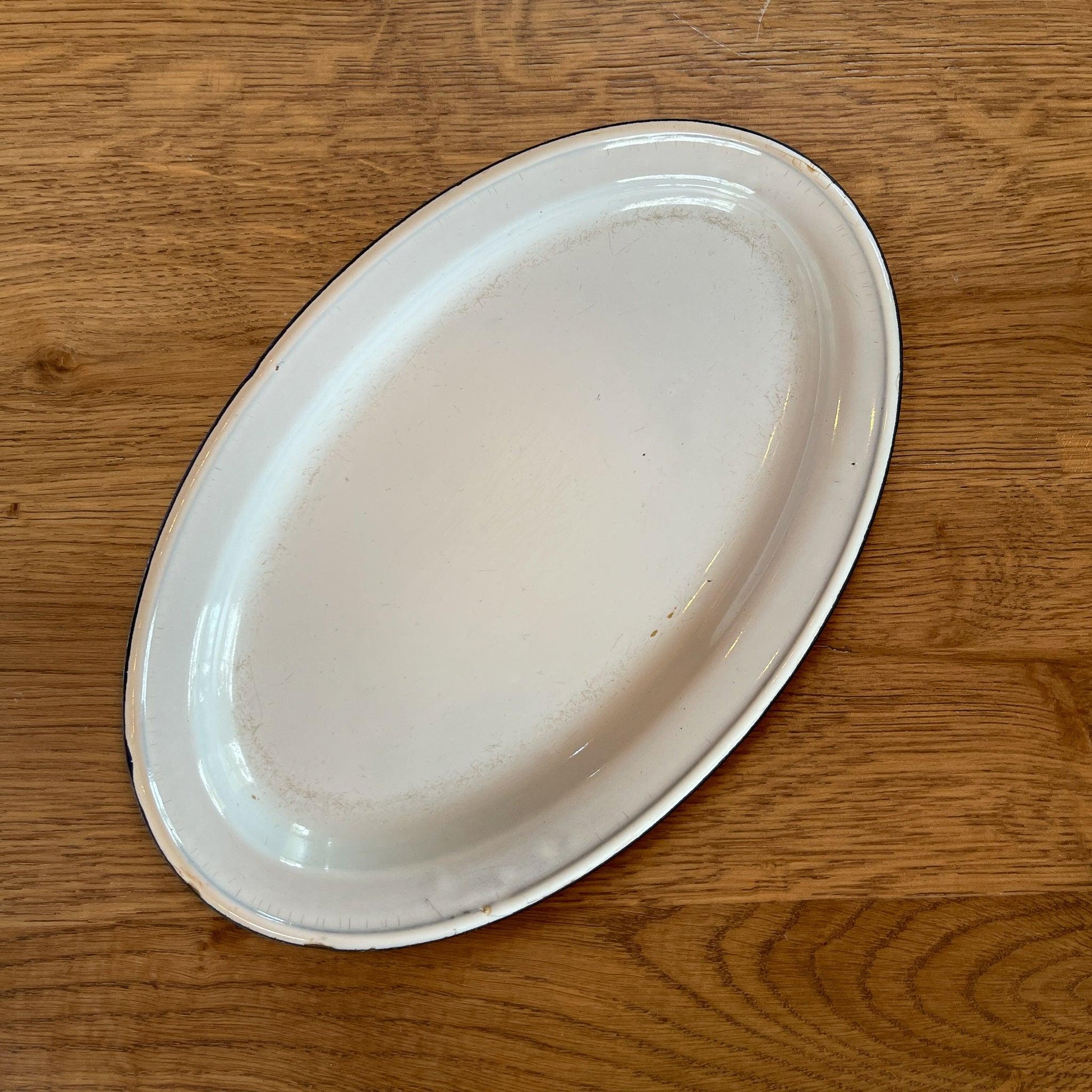 Ovale emaille schaal - Bamestra Curiosa