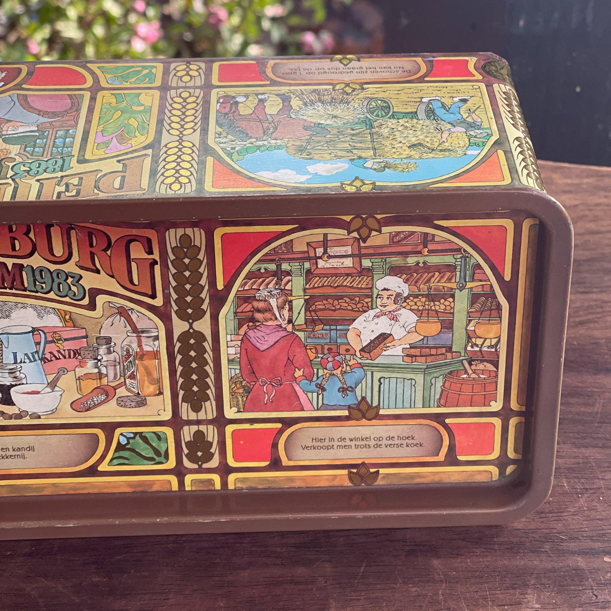 Peijenburg 100 jarig Jubileum ontbijtkoek blik - Bamestra Curiosa