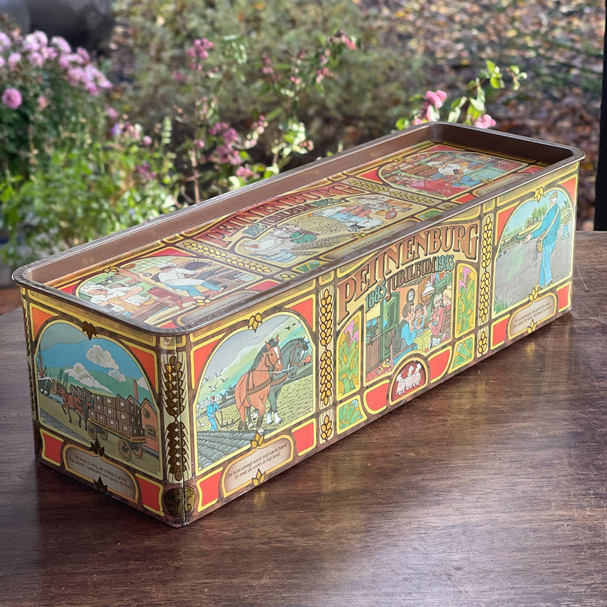 Peijenburg 100 jarig Jubileum ontbijtkoek blik - Bamestra Curiosa