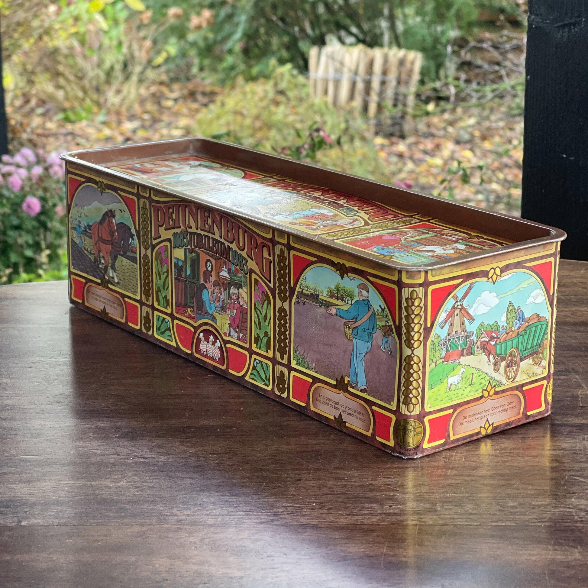 Peijenburg 100 jarig Jubileum ontbijtkoek blik - Bamestra Curiosa