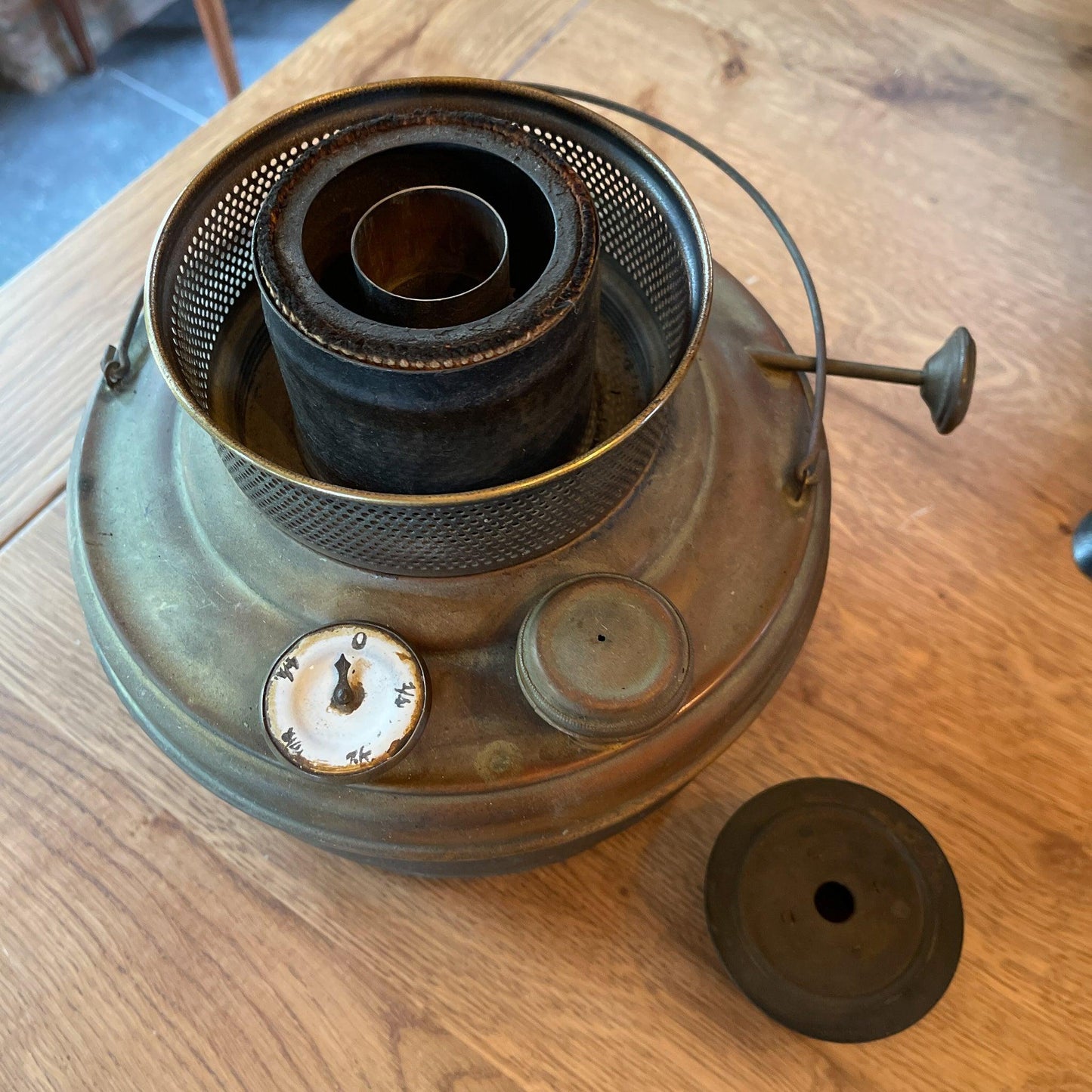 Petroleum kachel Original Haller - Bamestra Curiosa