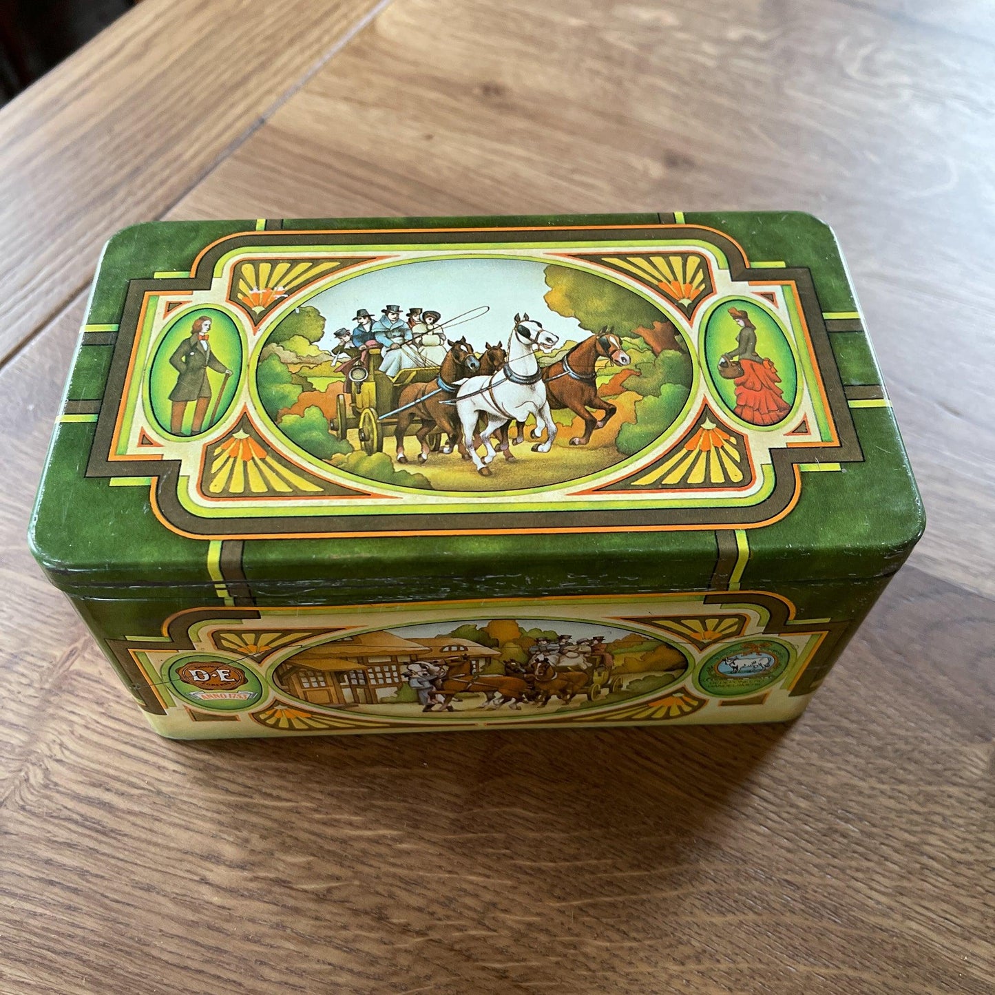 Pickwick thee blik - Bamestra Curiosa