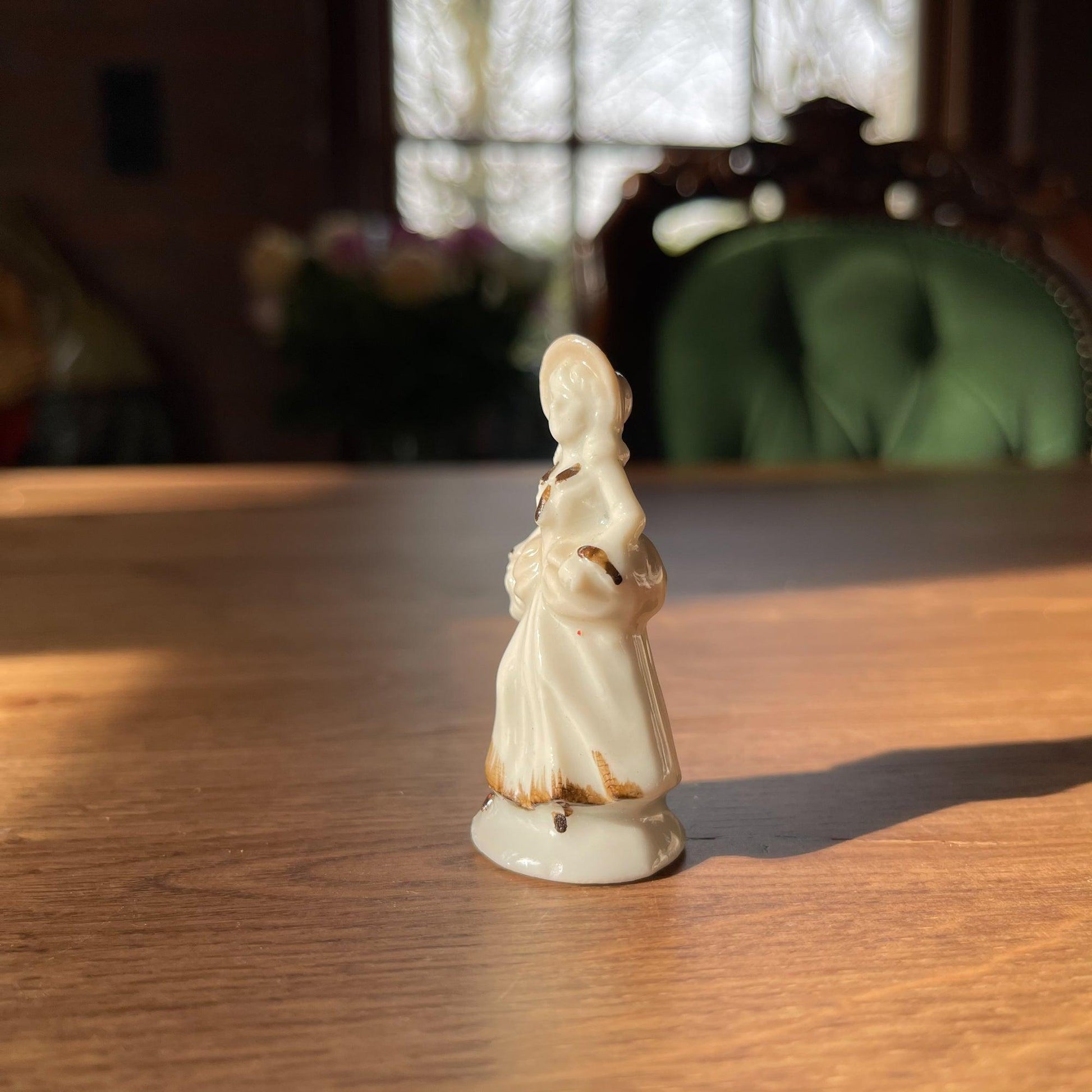 Porseleinen beeldje - The Collectionist