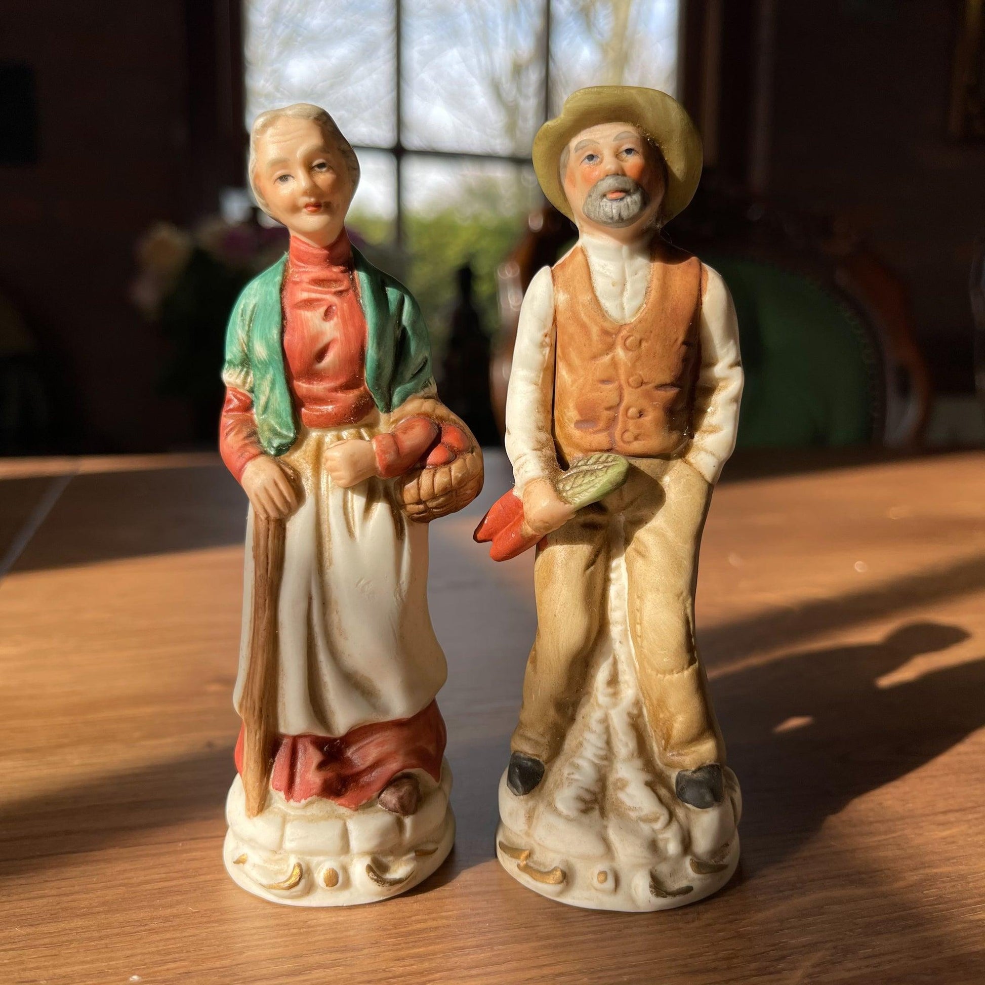 Porseleinen beeldjes man en vrouw - The Collectionist