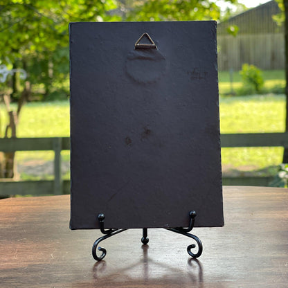 Portretje van jongen op houten paneeltje - The Collectionist