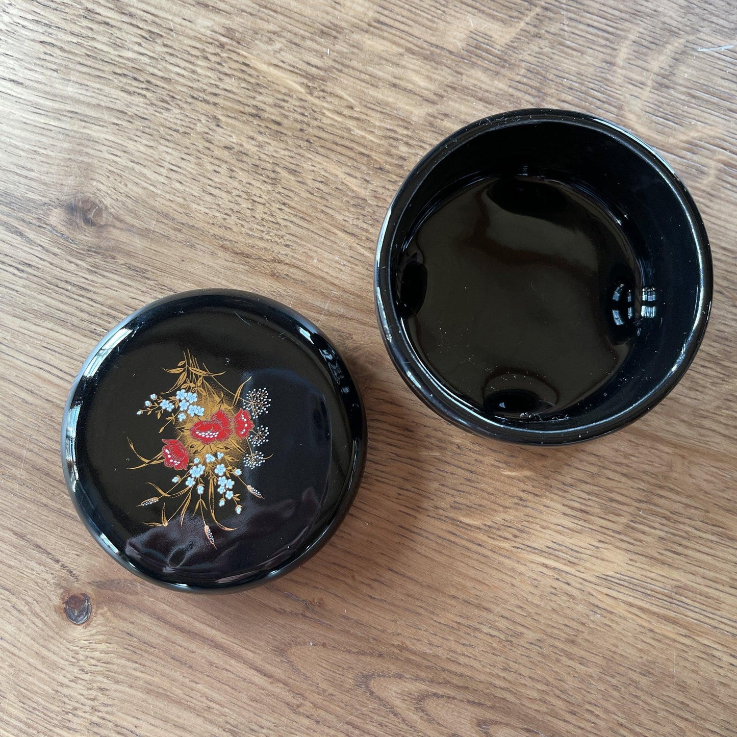 Potje met deksel - Bamestra Curiosa