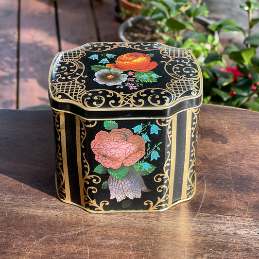 Prachtig Blik Met Bloemen Decor - The Collectionist