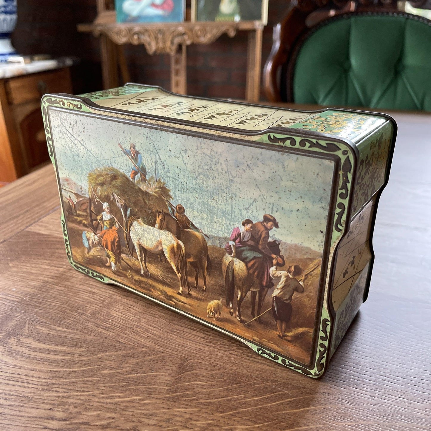 Prachtig gedecoreerd blik - Bamestra Curiosa