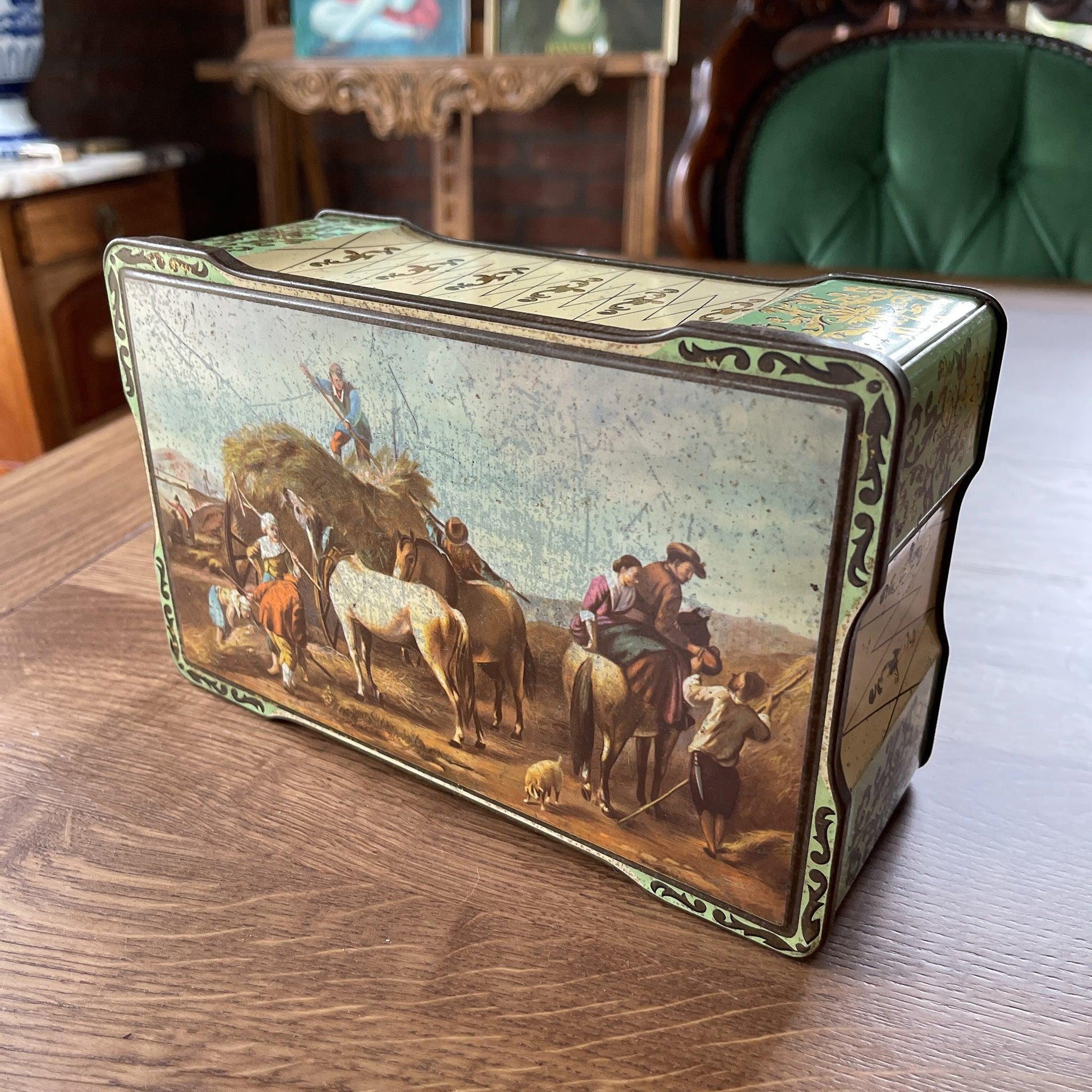 Prachtig gedecoreerd blik - Bamestra Curiosa