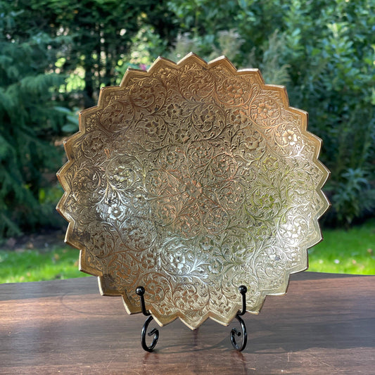 Prachtig gedetailleerde messing schaal - Bamestra Curiosa